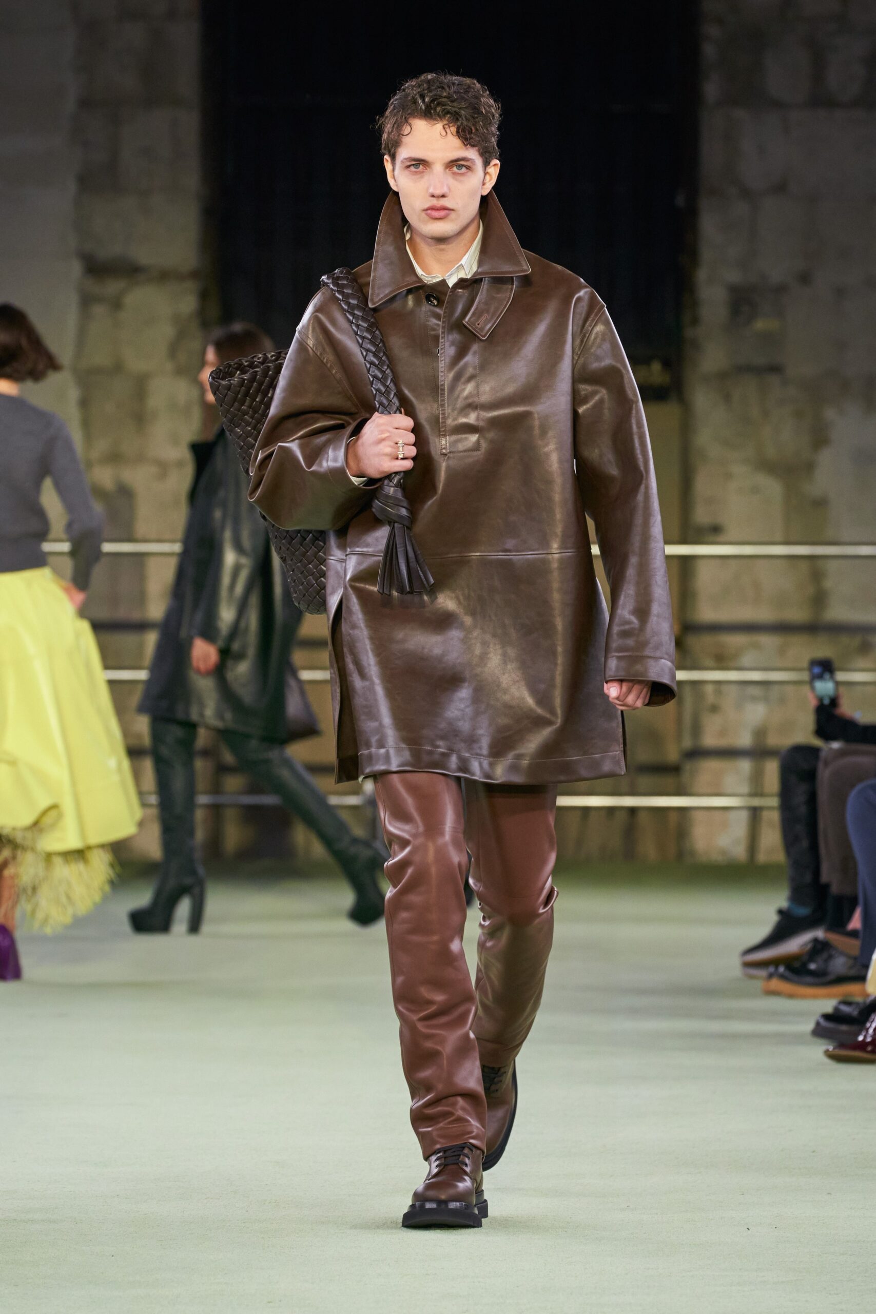 Bottega Veneta F/W 22 Look 347