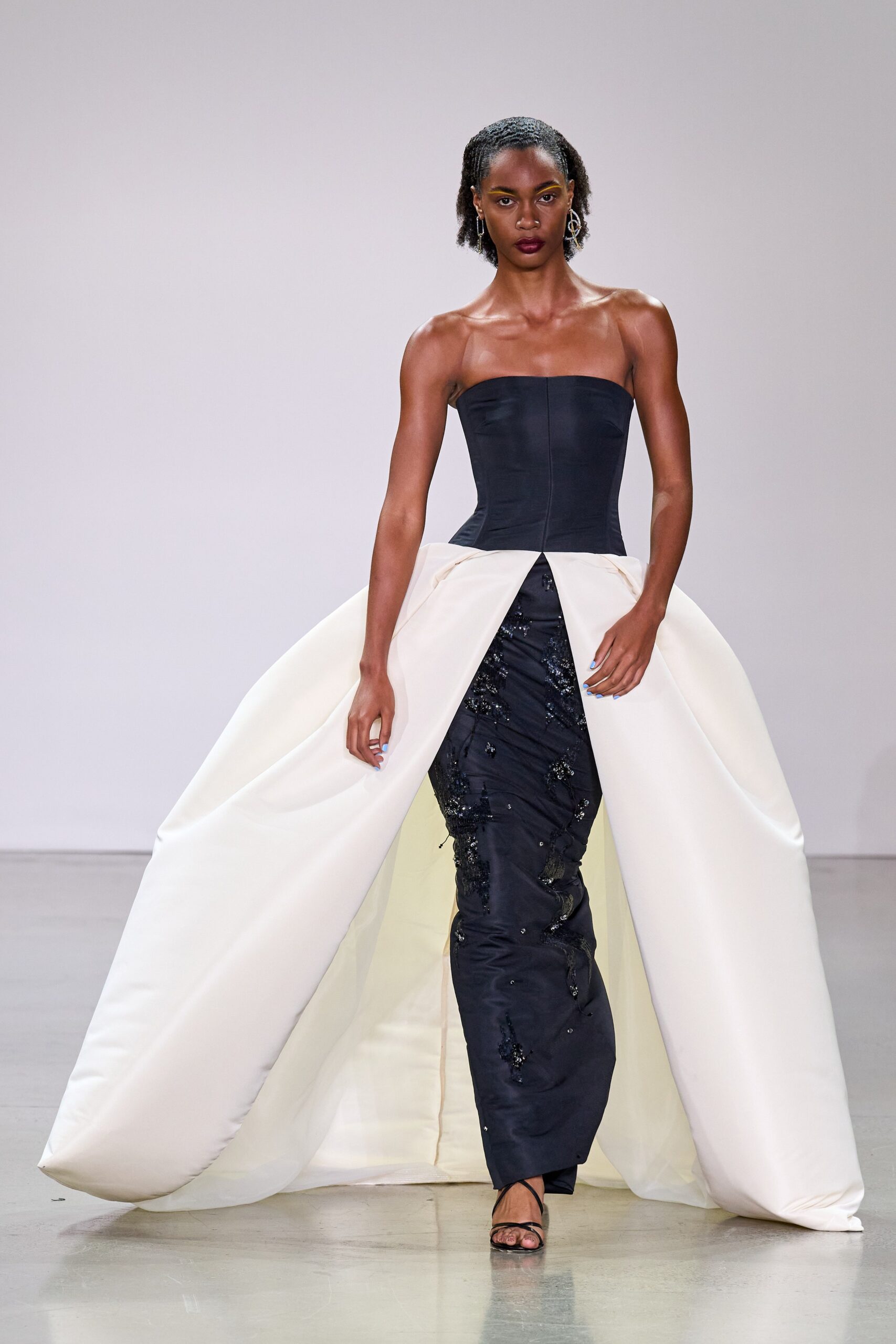 Bibhu Mohapatra S/S 23 Look 366