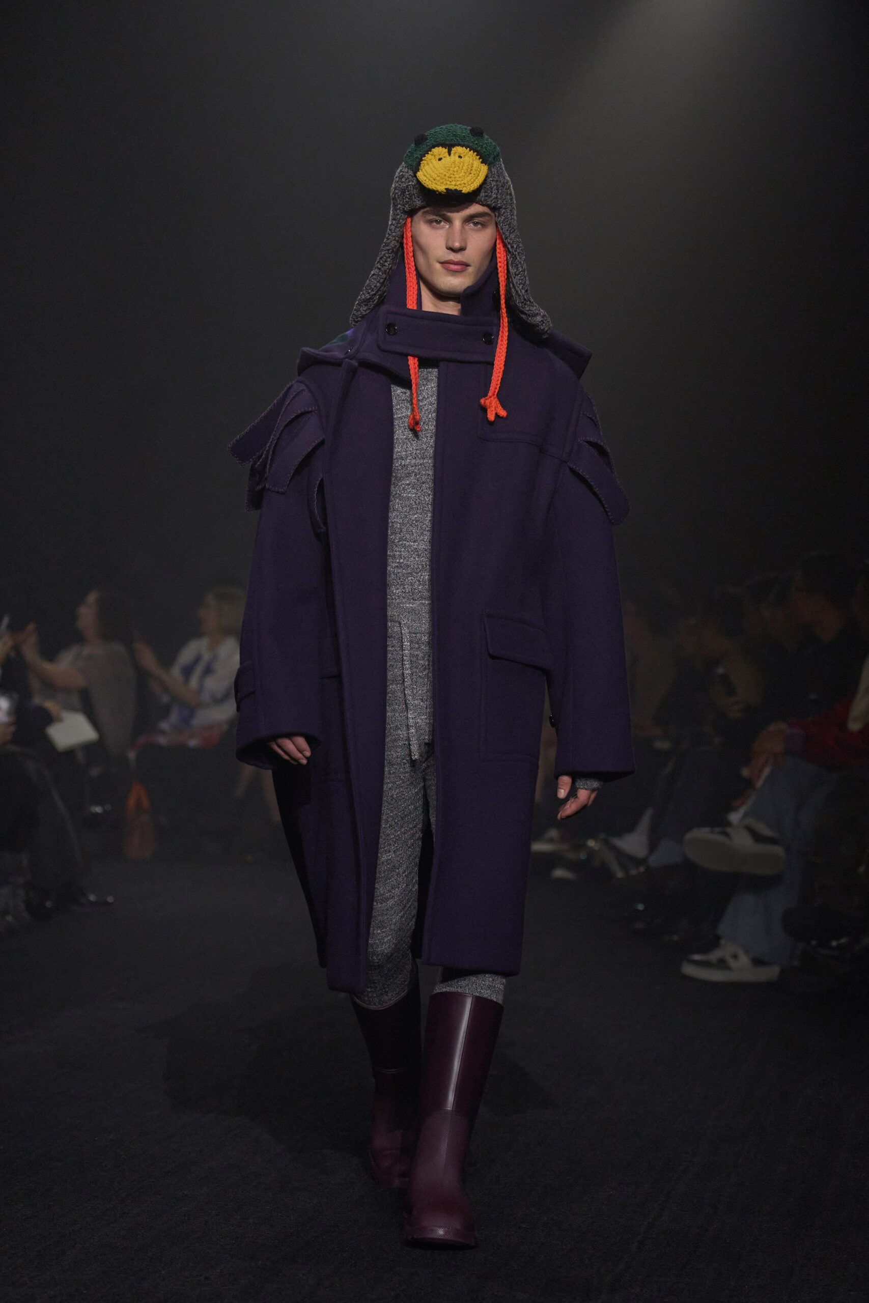 Burberry F/W 23 Look 401