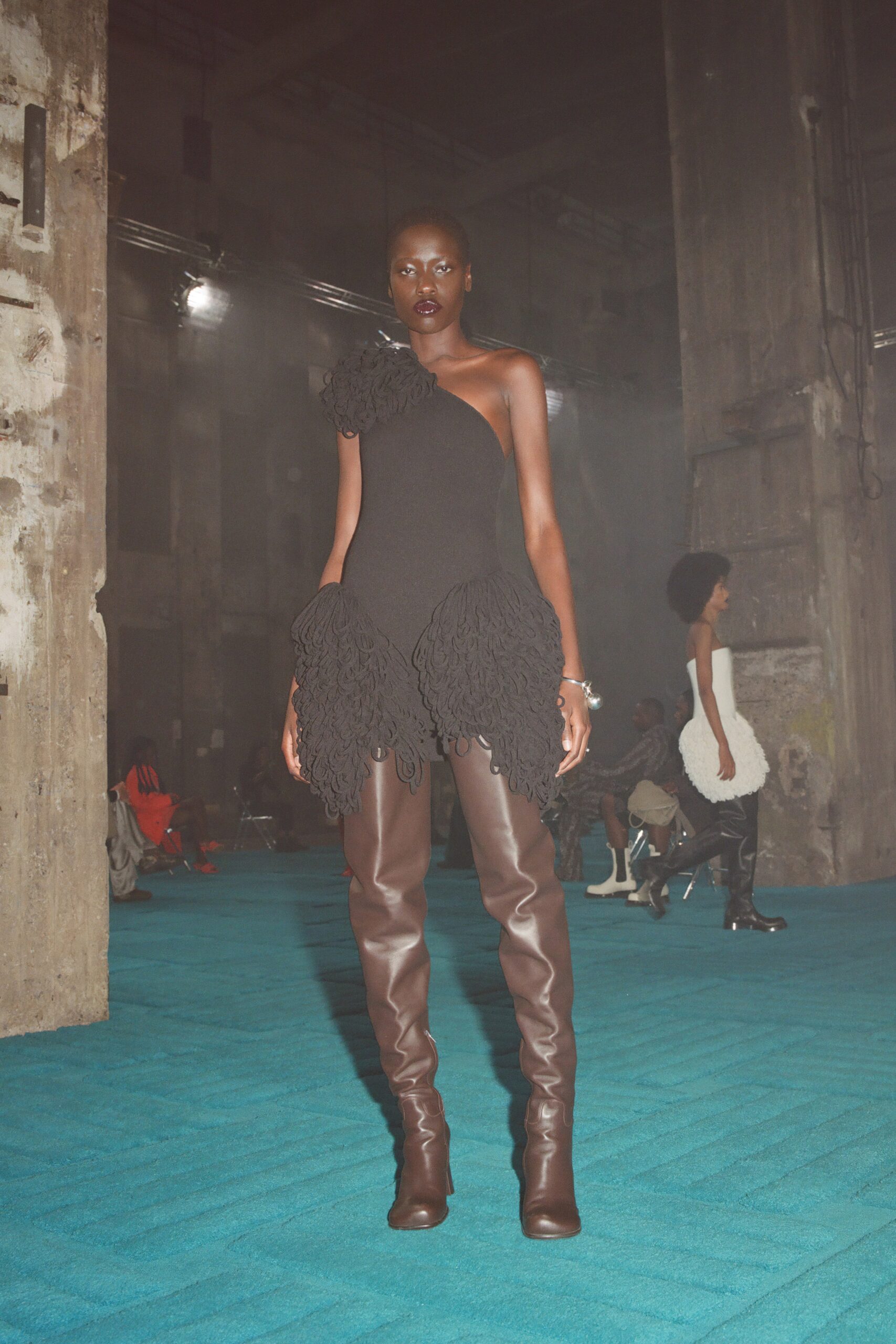 Bottega Veneta F/W 21 Look 423