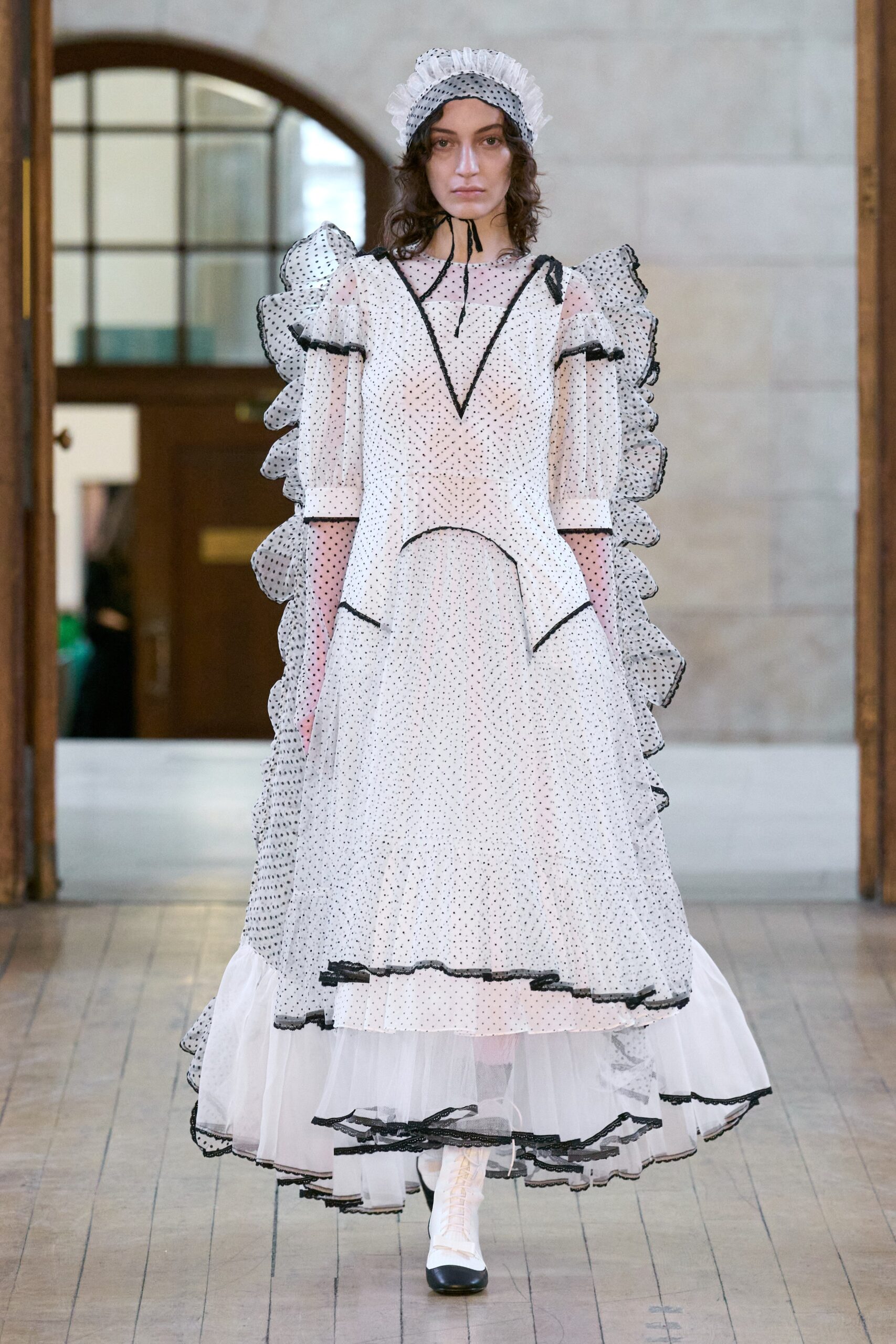 Bora Aksu F/W 23 Look 439