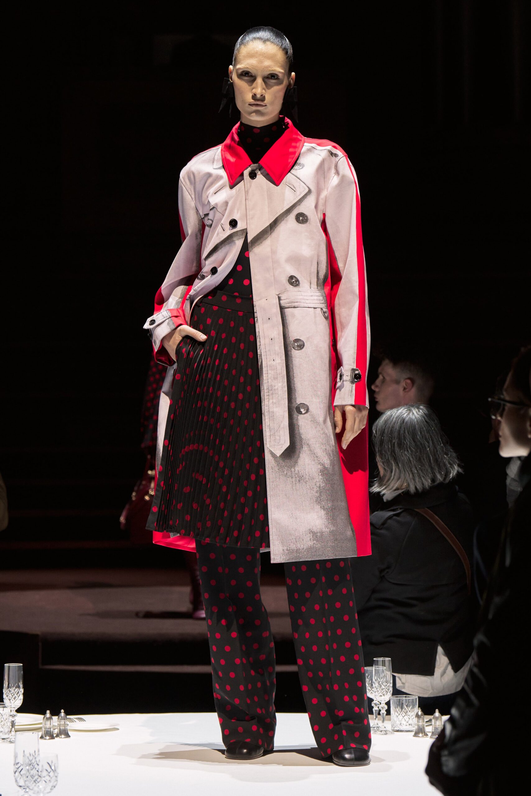 Burberry F/W 22 Look 556