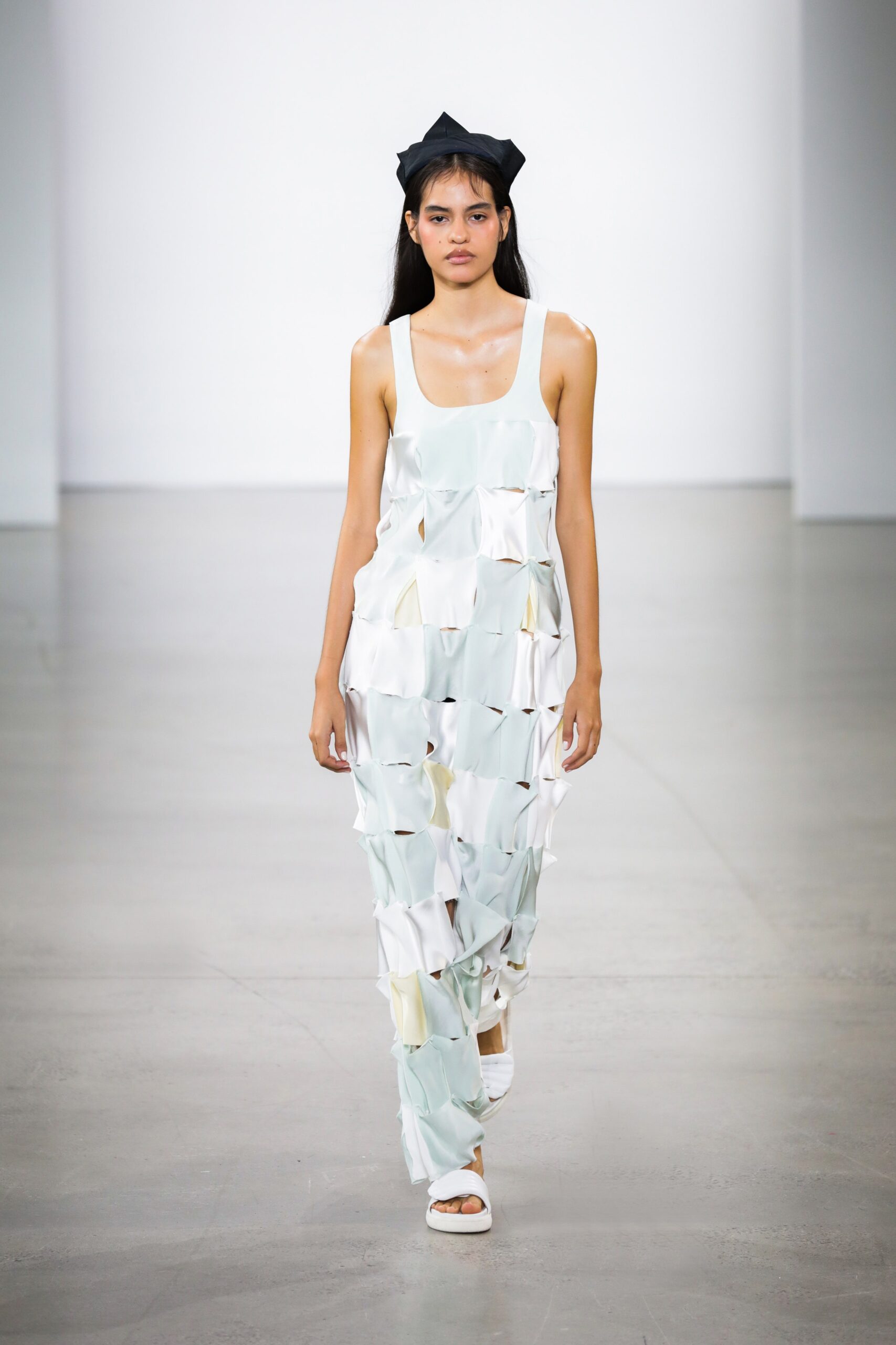 Bevza S/S 22 Look 409