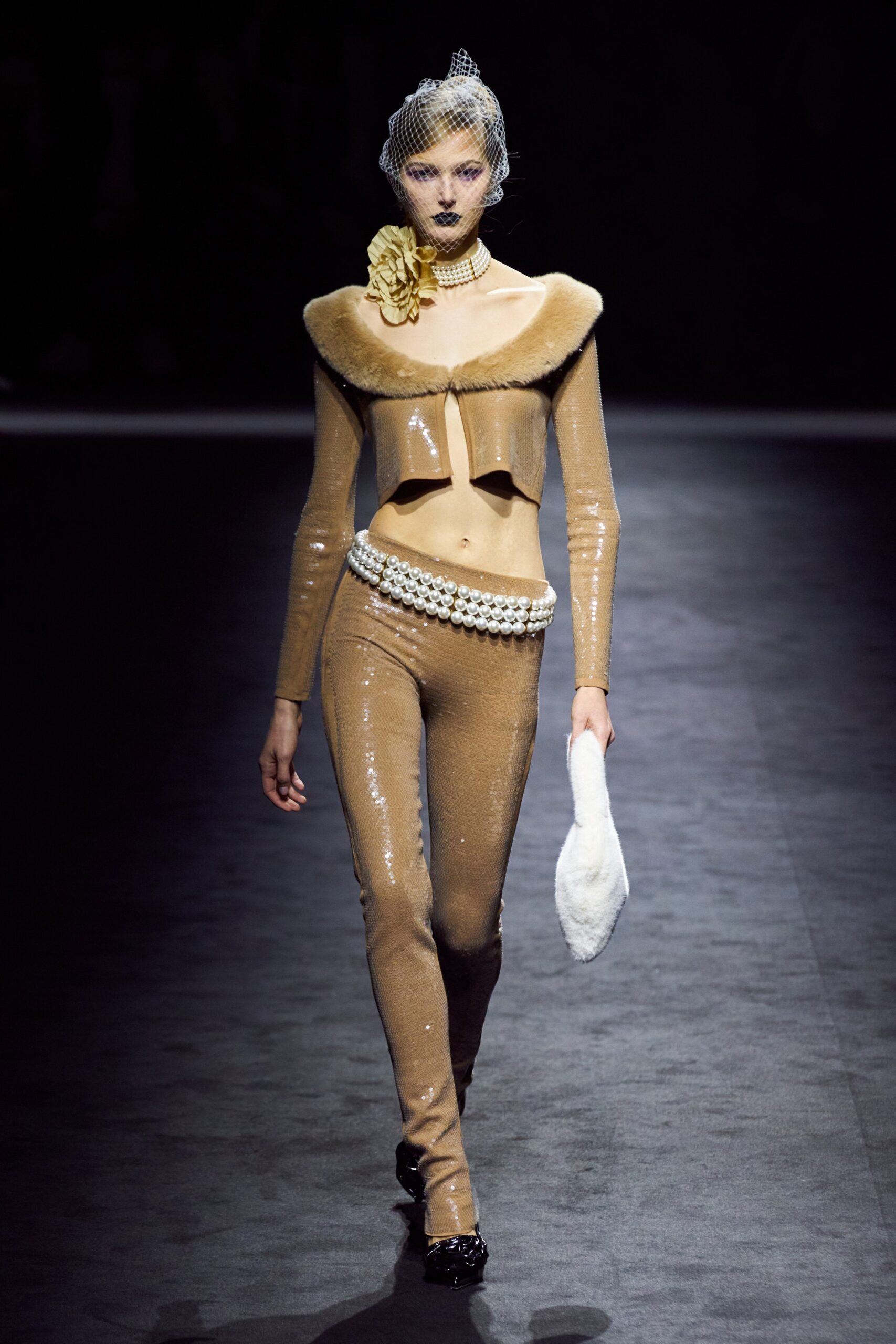 Blumarine F/W 22 Look 366