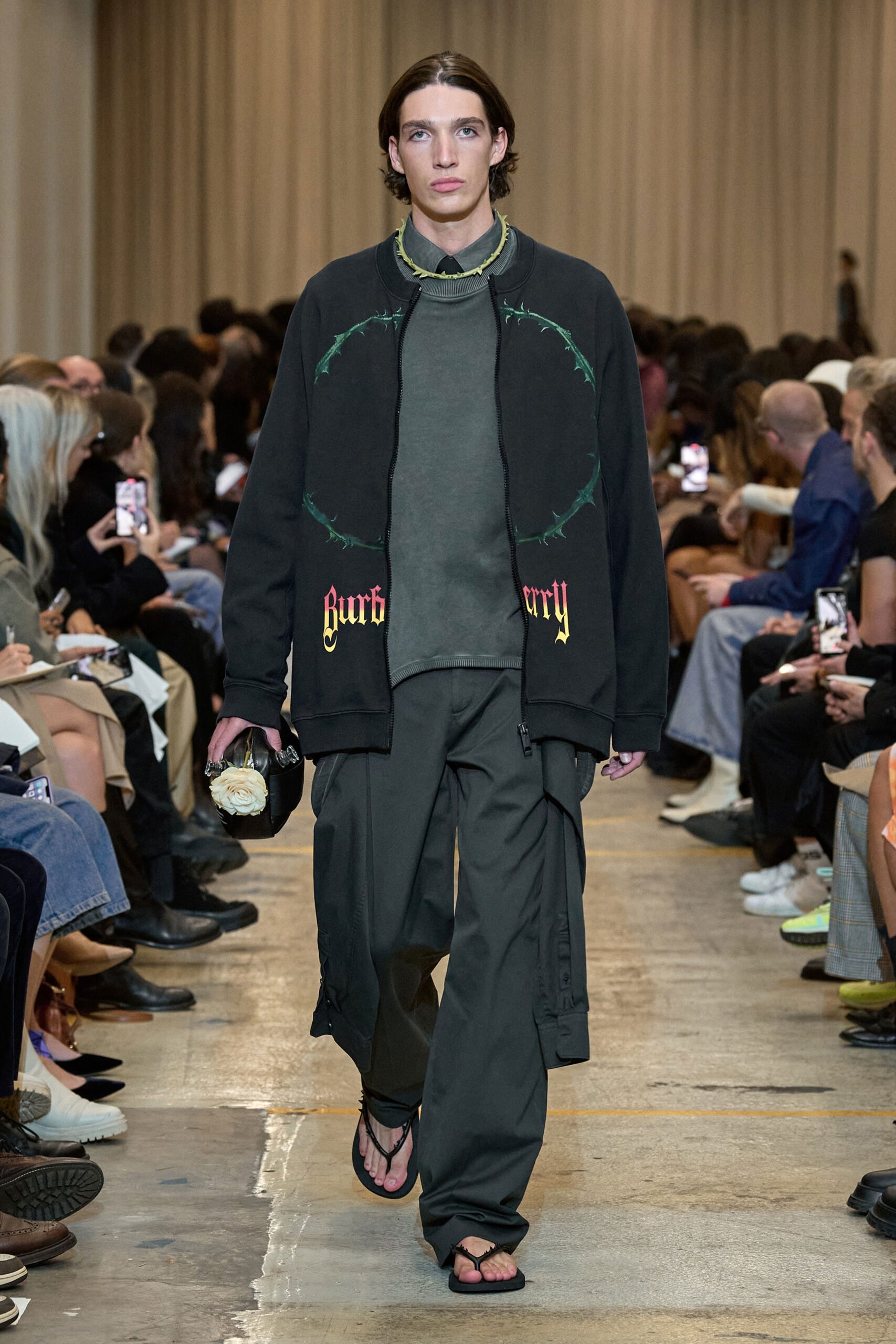 Burberry S/S 23 Look 455