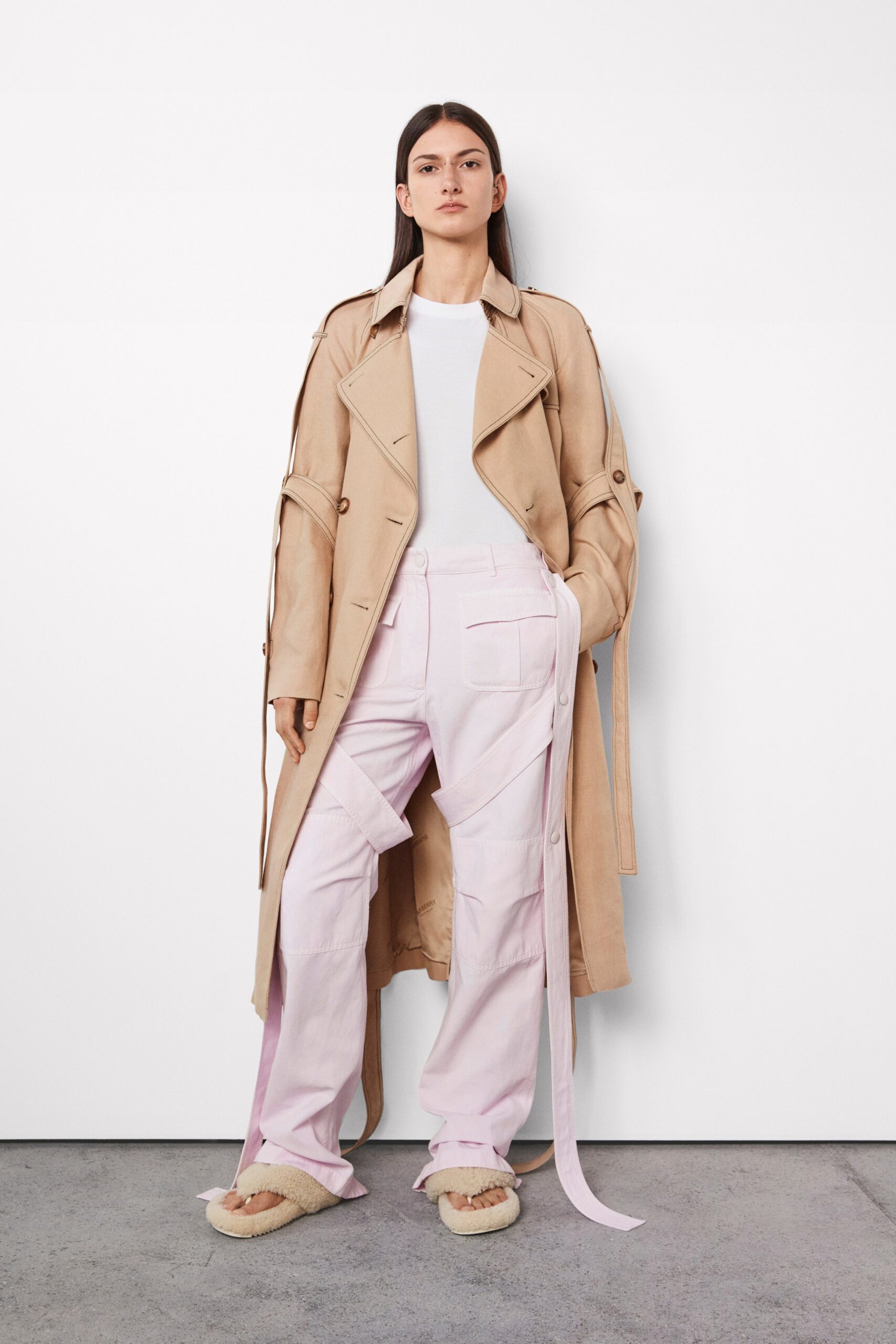 Burberry Resort 22 Look 491