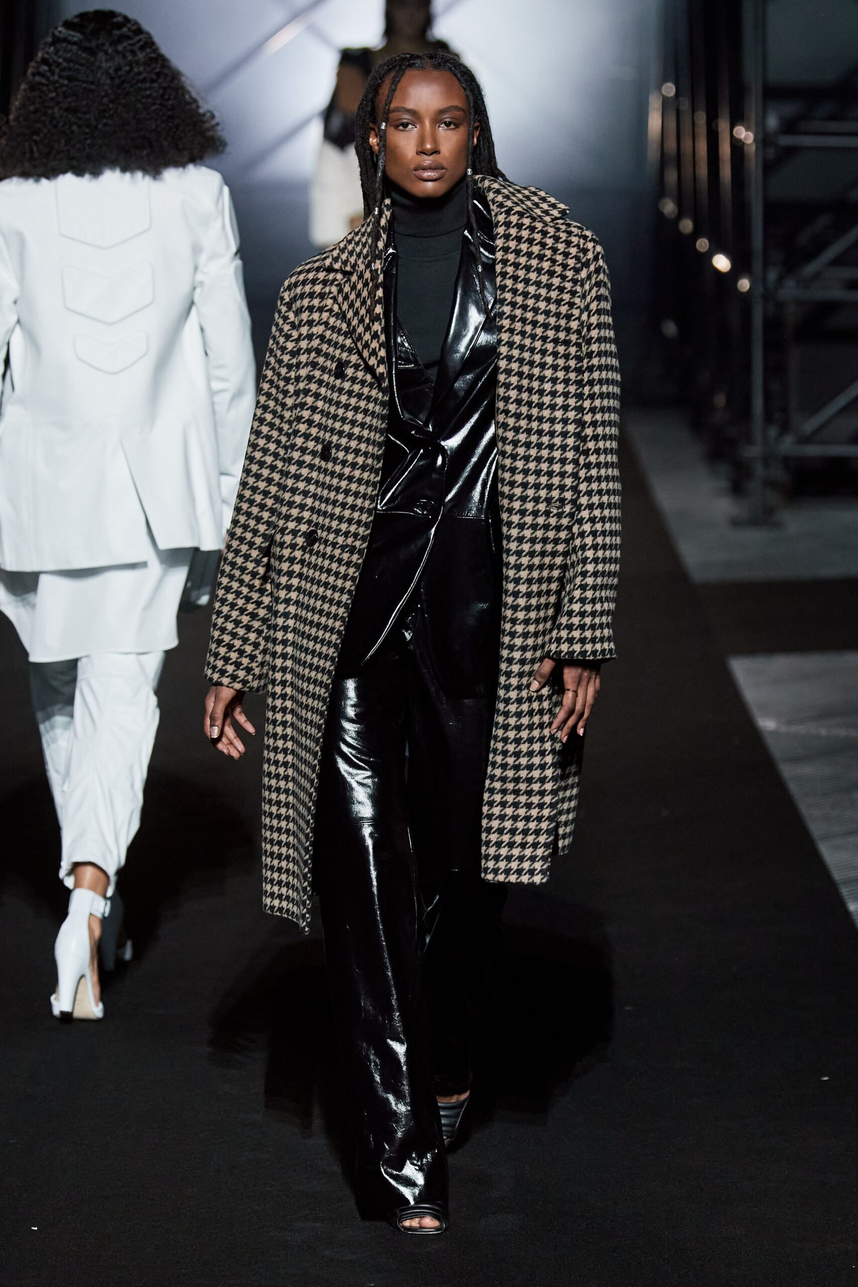 Boss F/W 22 Look 486