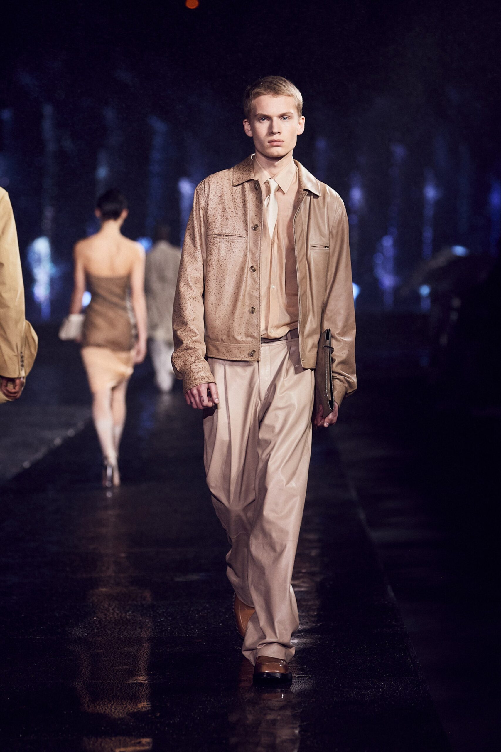 Boss S/S 23 Look 490