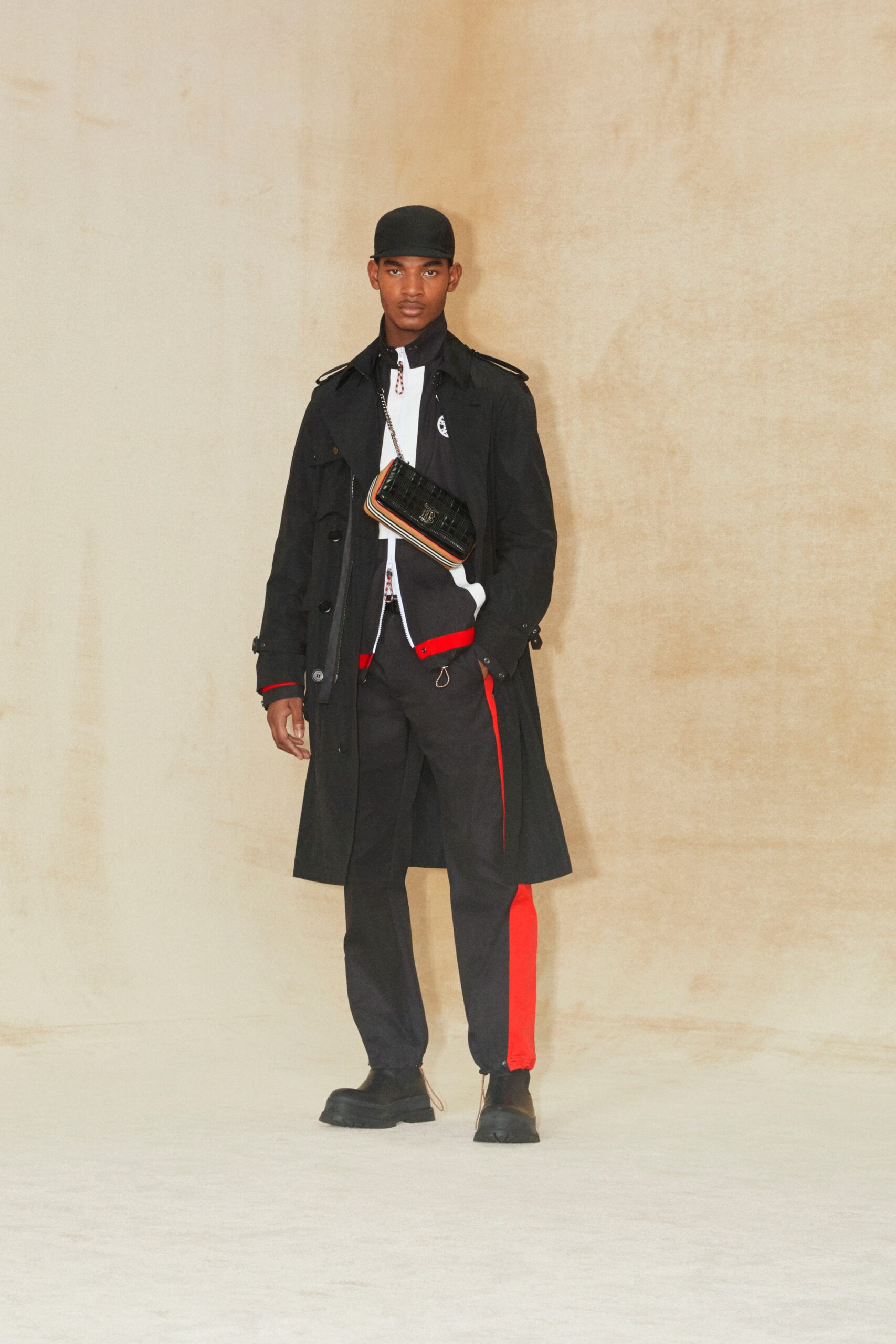 Burberry F/W 20 Look 463