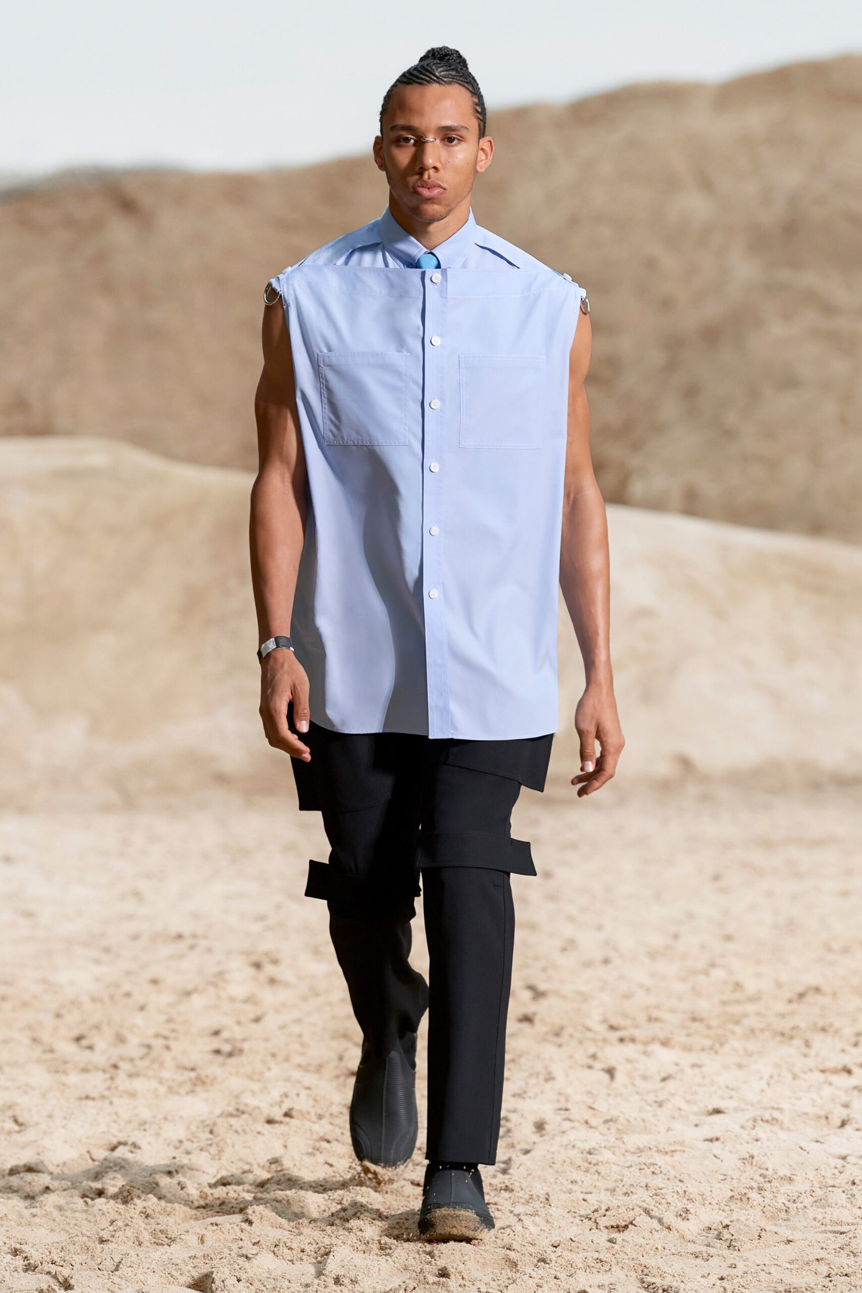 Burberry S/S 22 Menswear Look 512