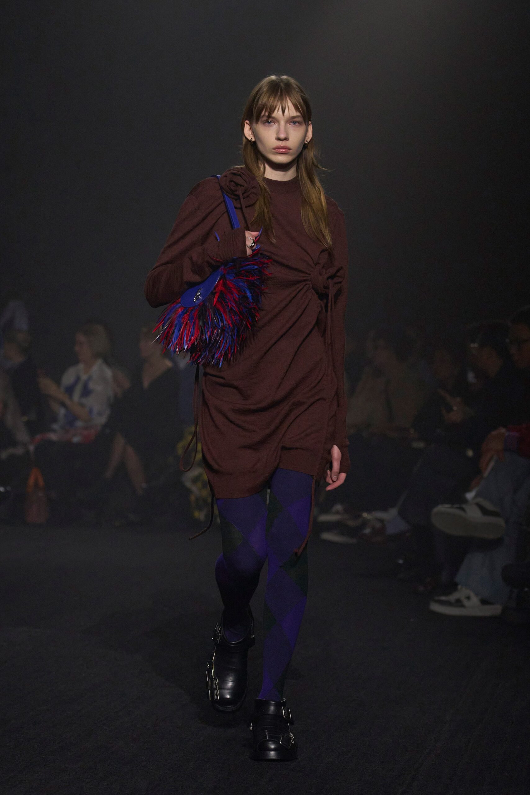 Burberry F/W 23 Look 489