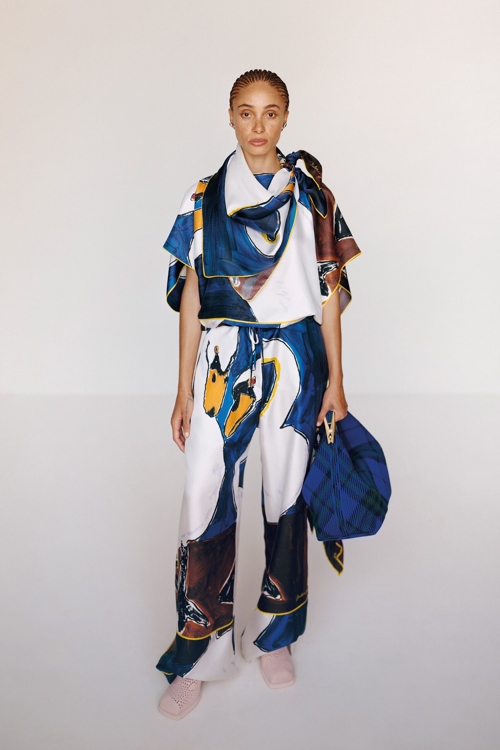 Burberry Resort 24 Look 509