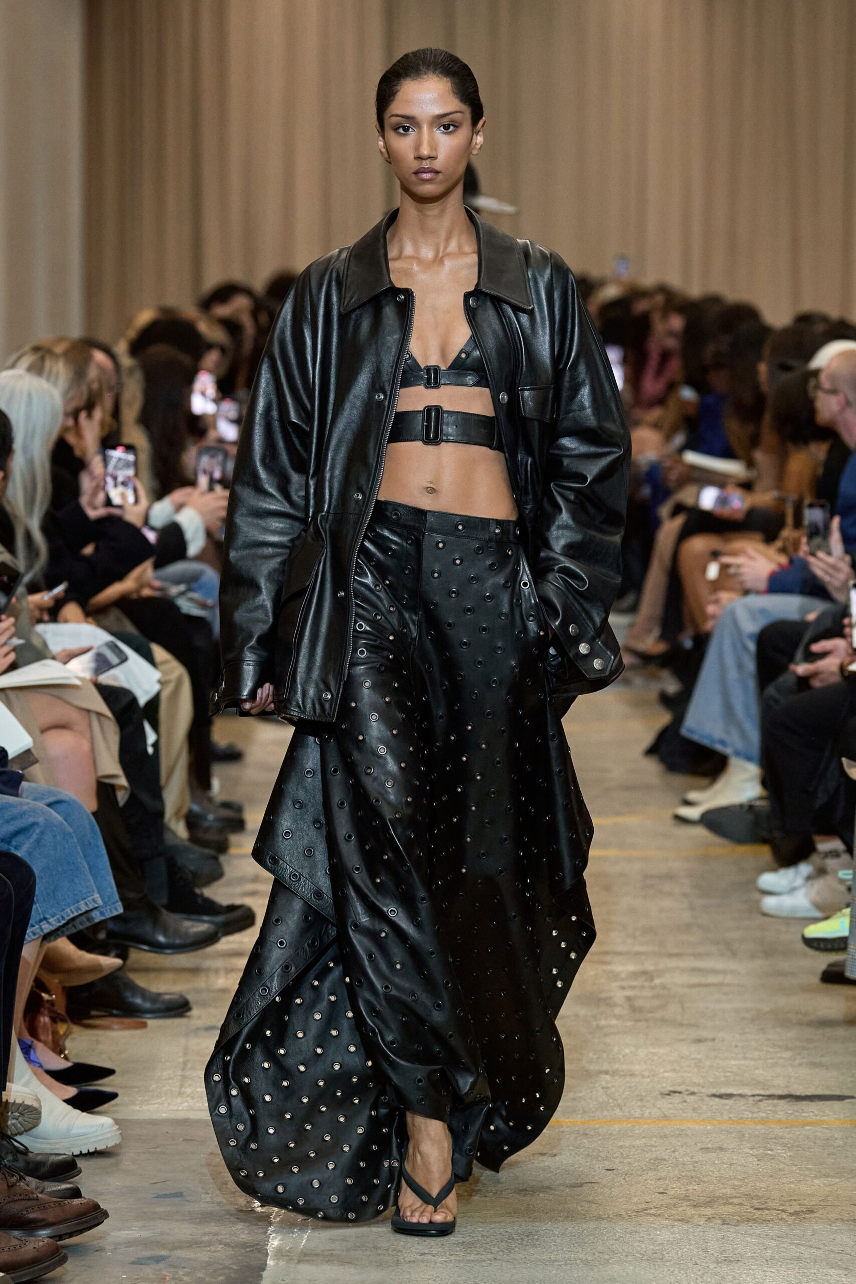 Burberry S/S 23 Look 496