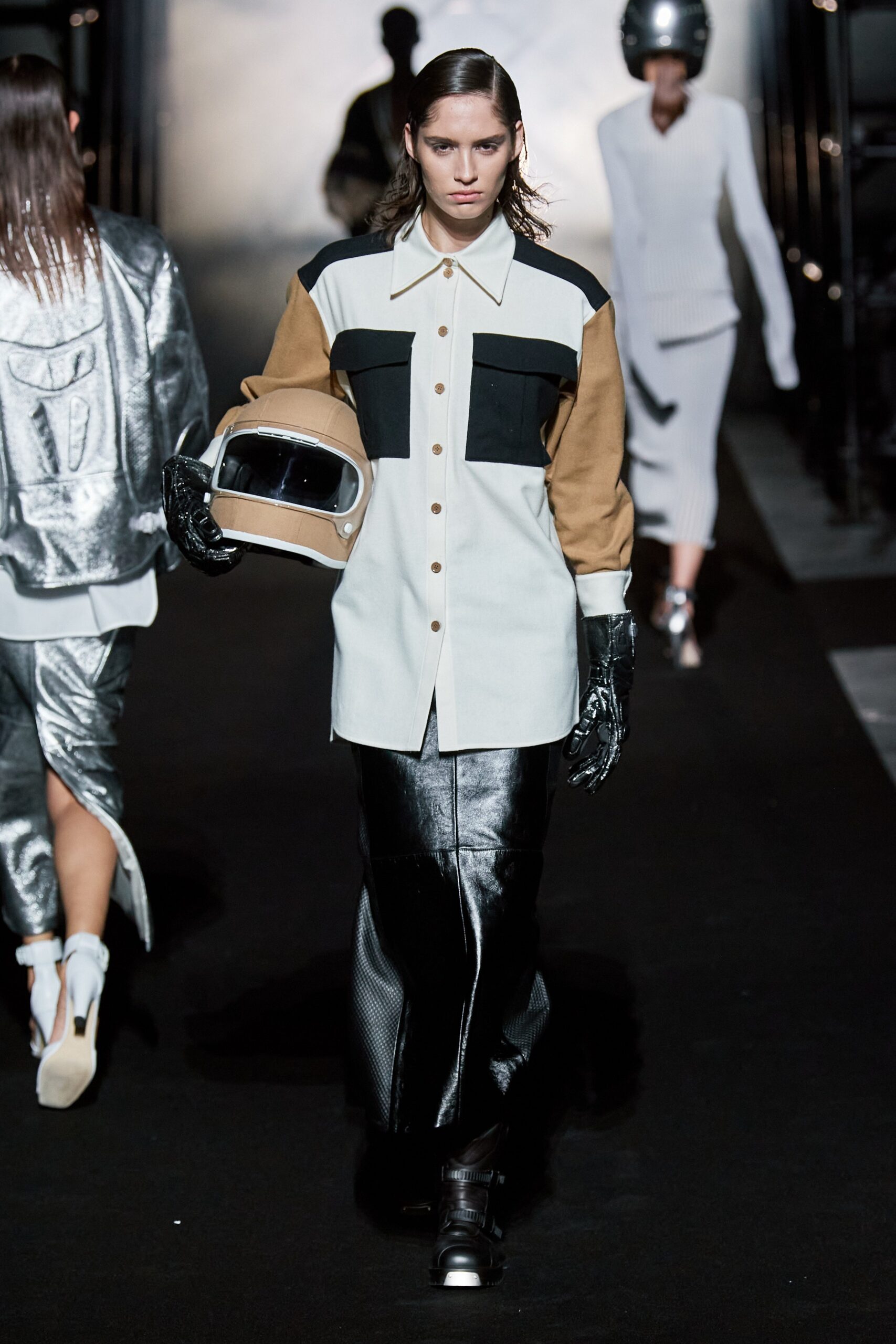 Boss F/W 22 Look 534