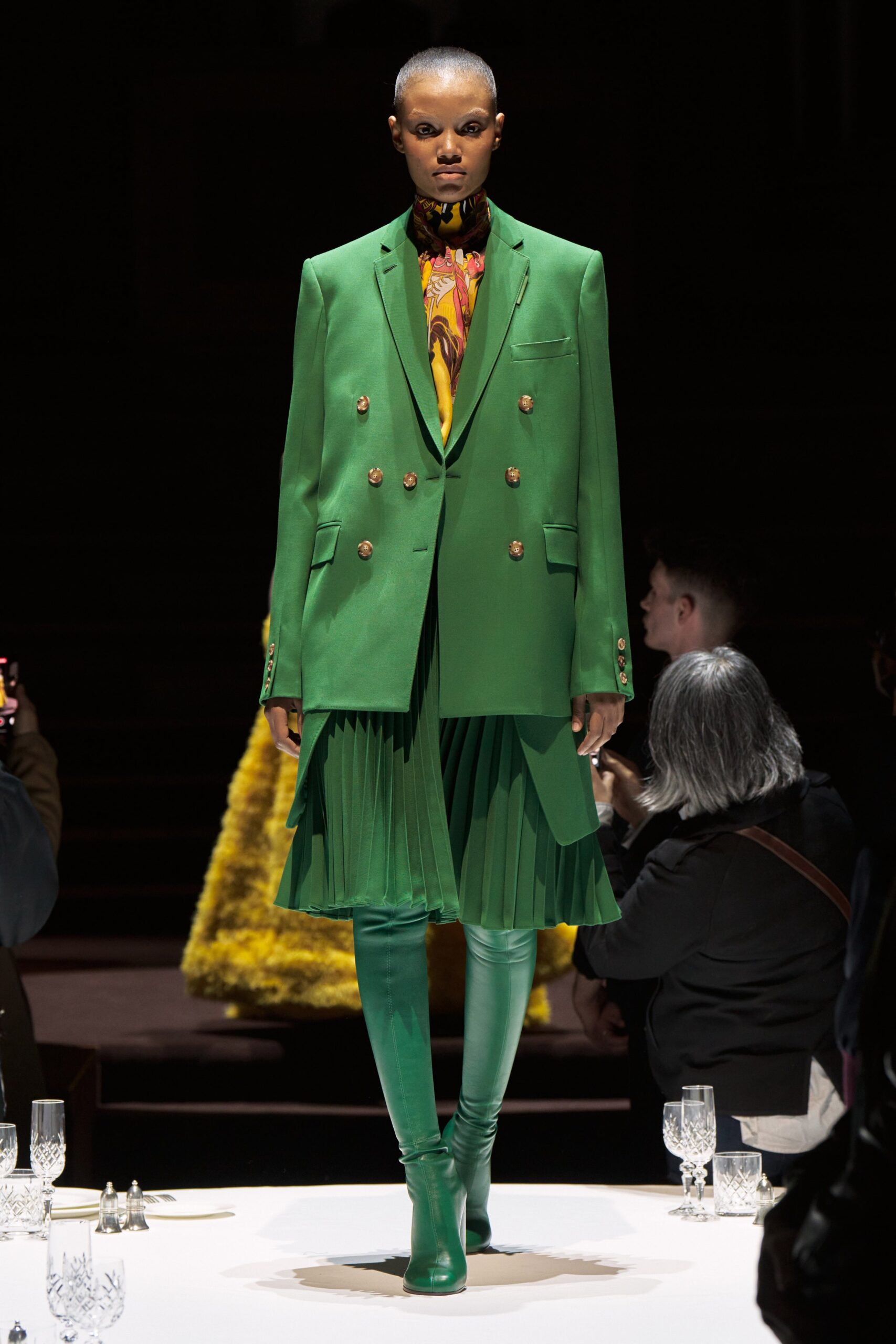 Burberry F/W 22 Look 629
