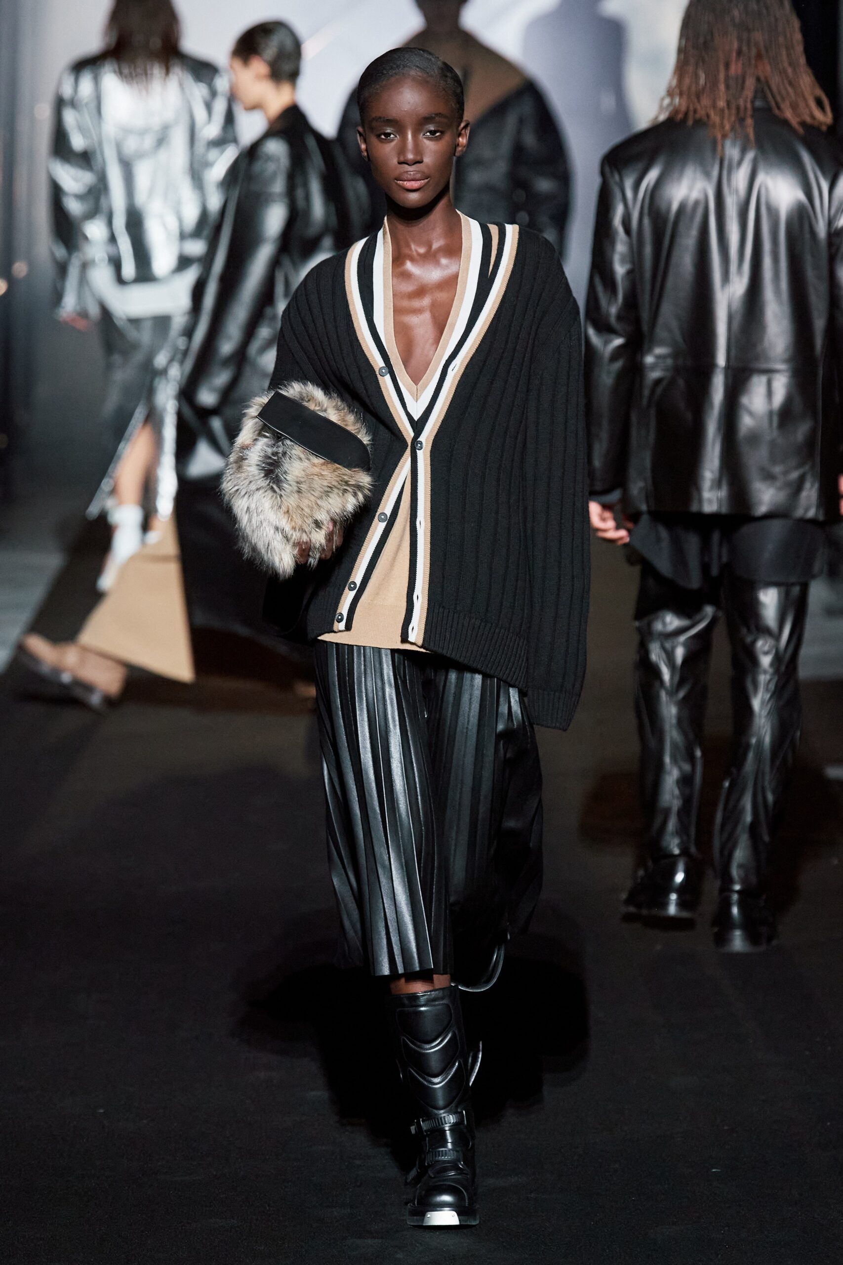 Boss F/W 22 Look 553