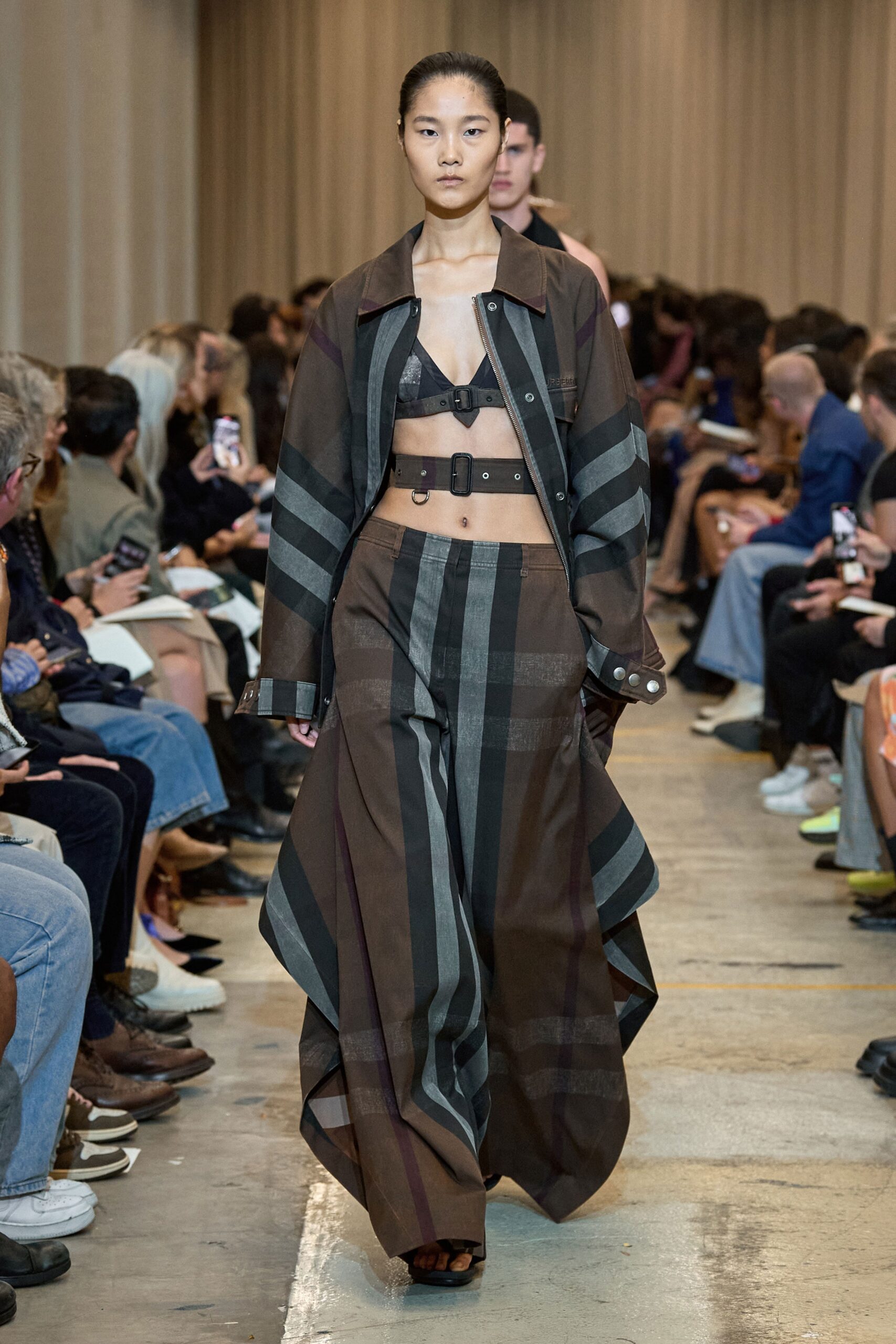 Burberry S/S 23 Look 530