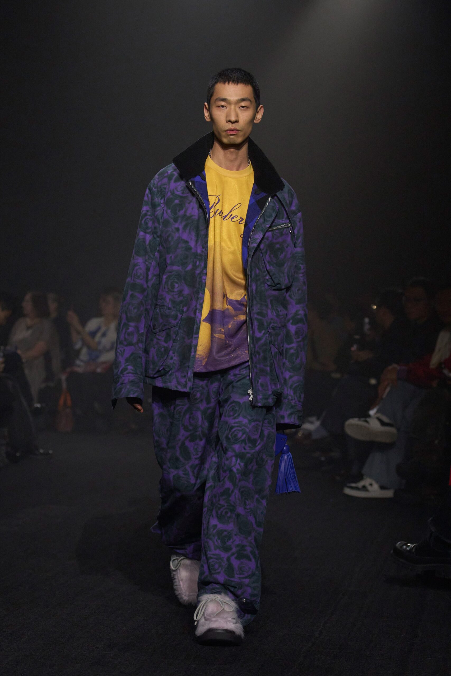 Burberry F/W 23 Look 539