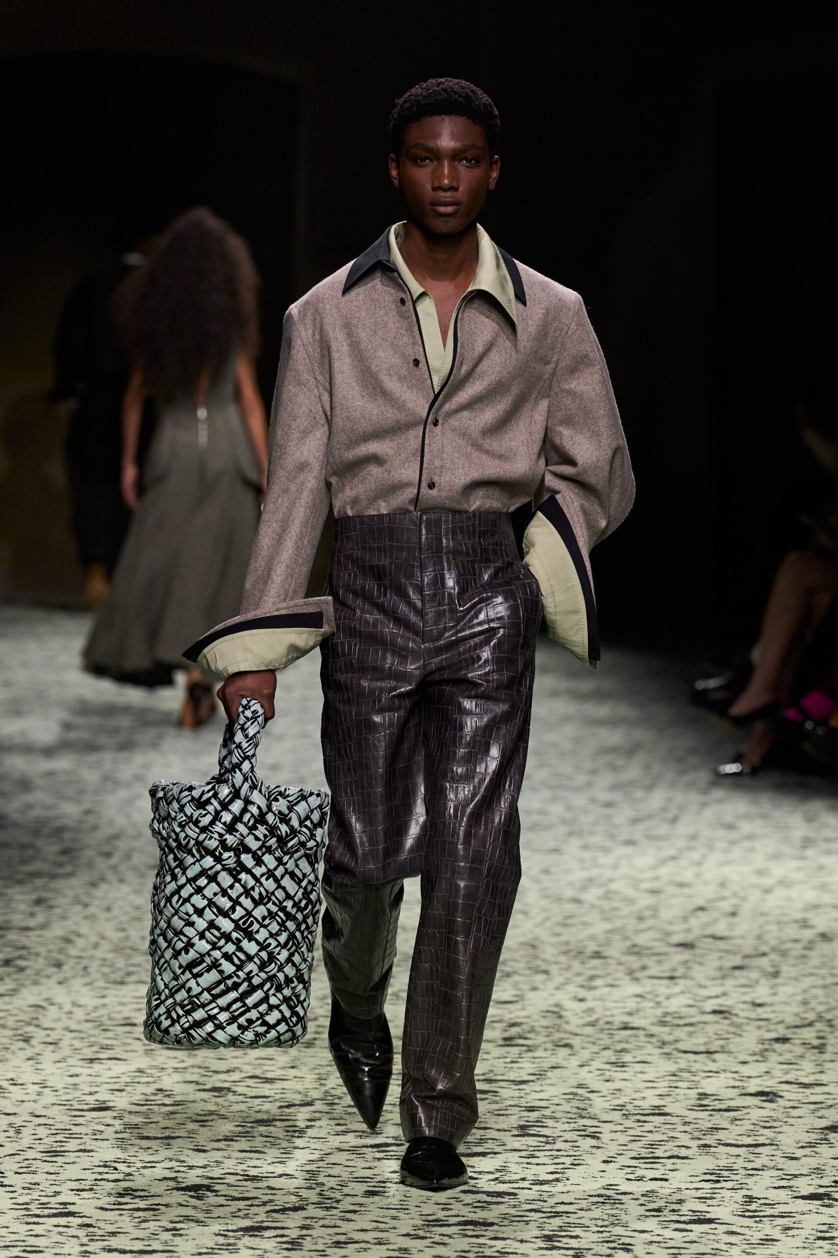 Bottega Veneta F/W 23 Look 586