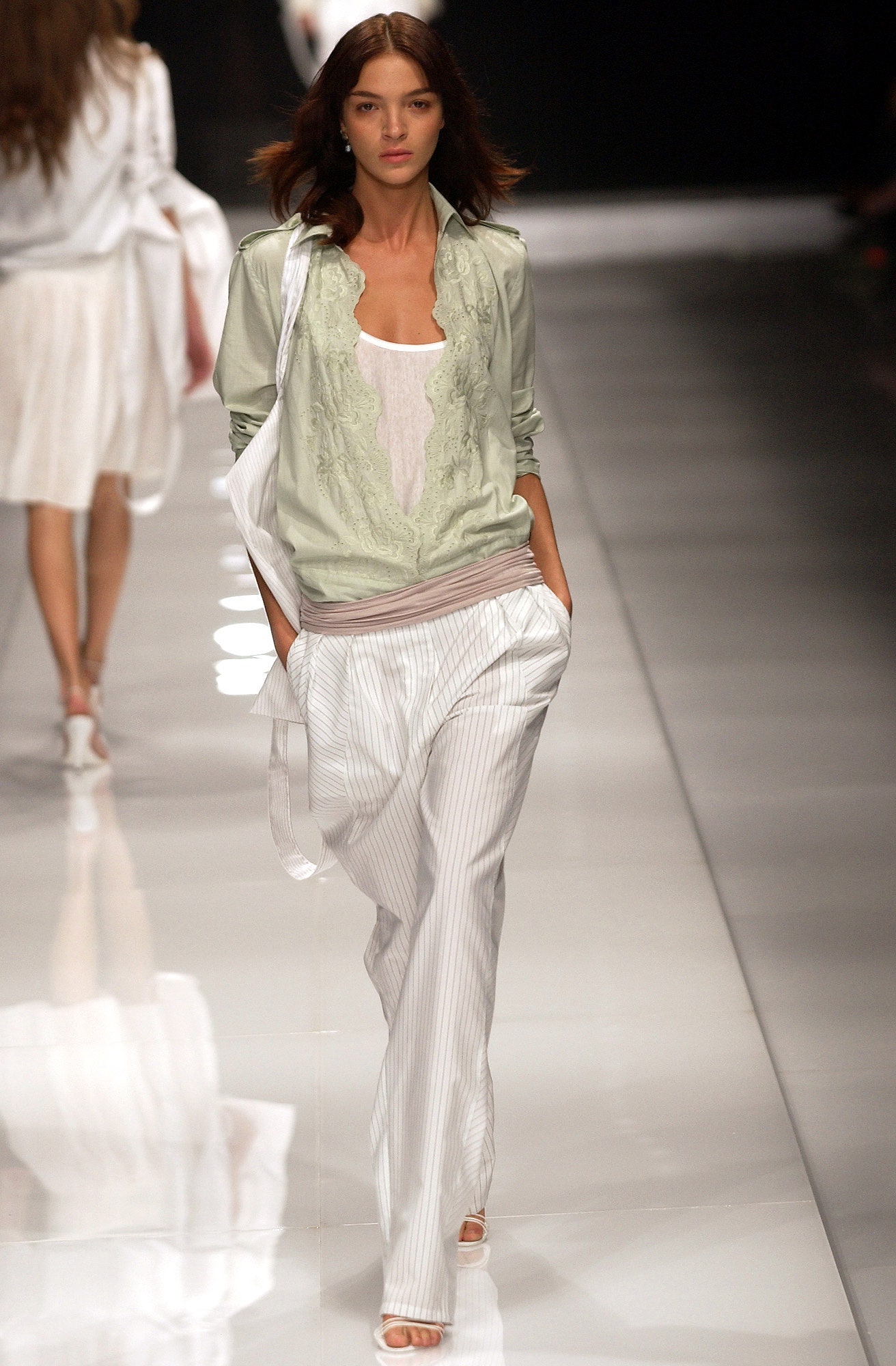 Burberry S/S 04 Look 21