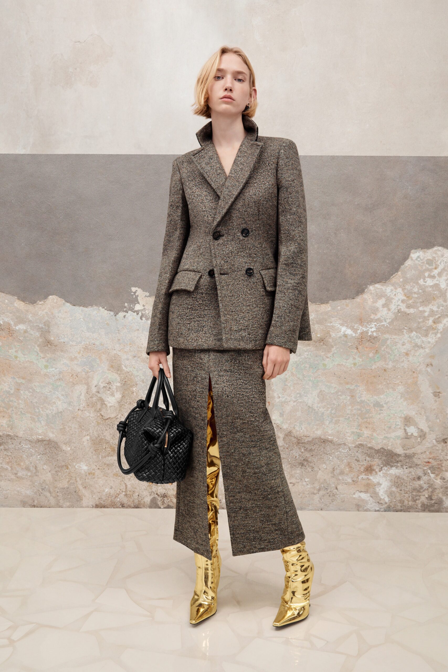 Bottega Veneta F/W 23 Look 705