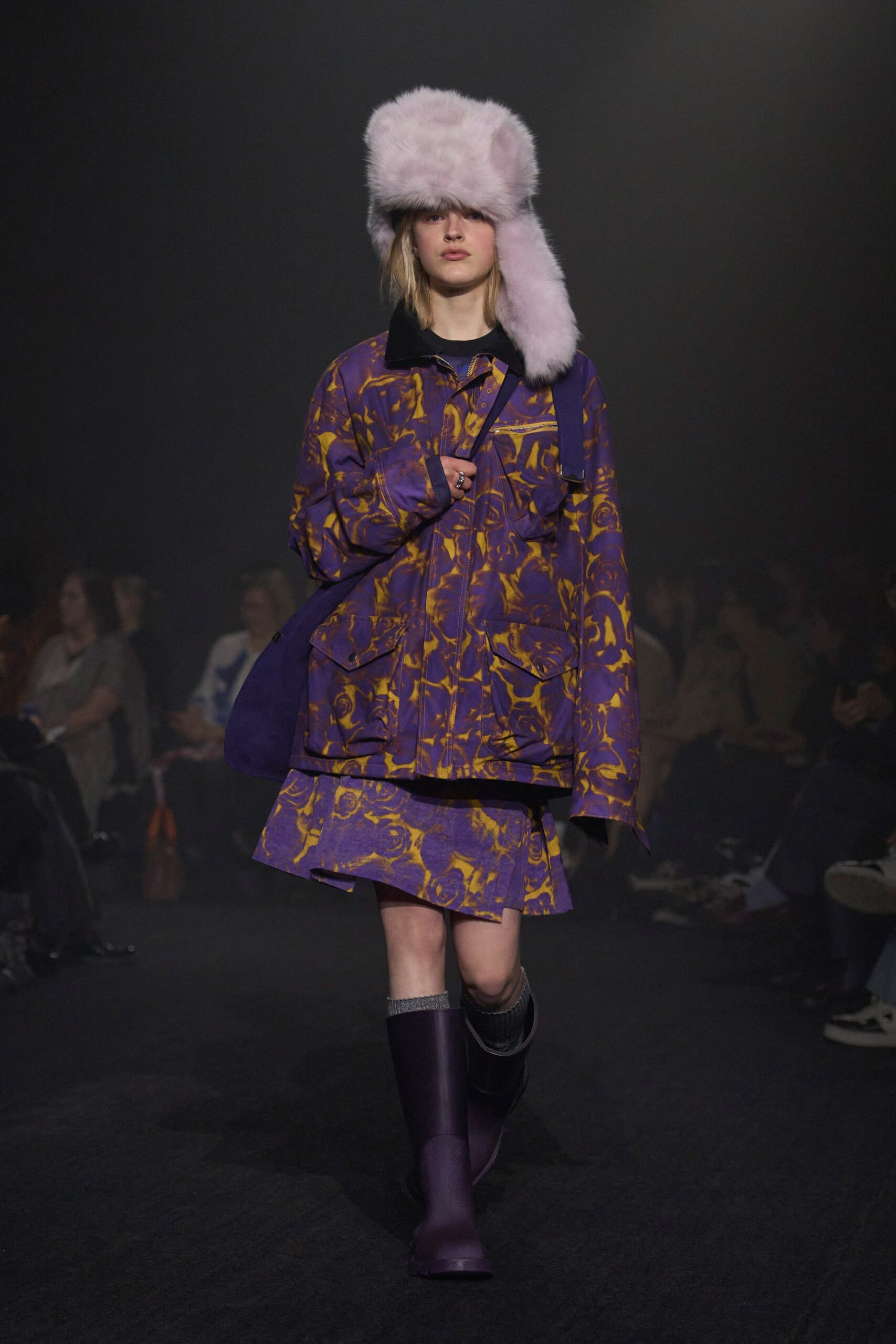 Burberry F/W 23 Look 556