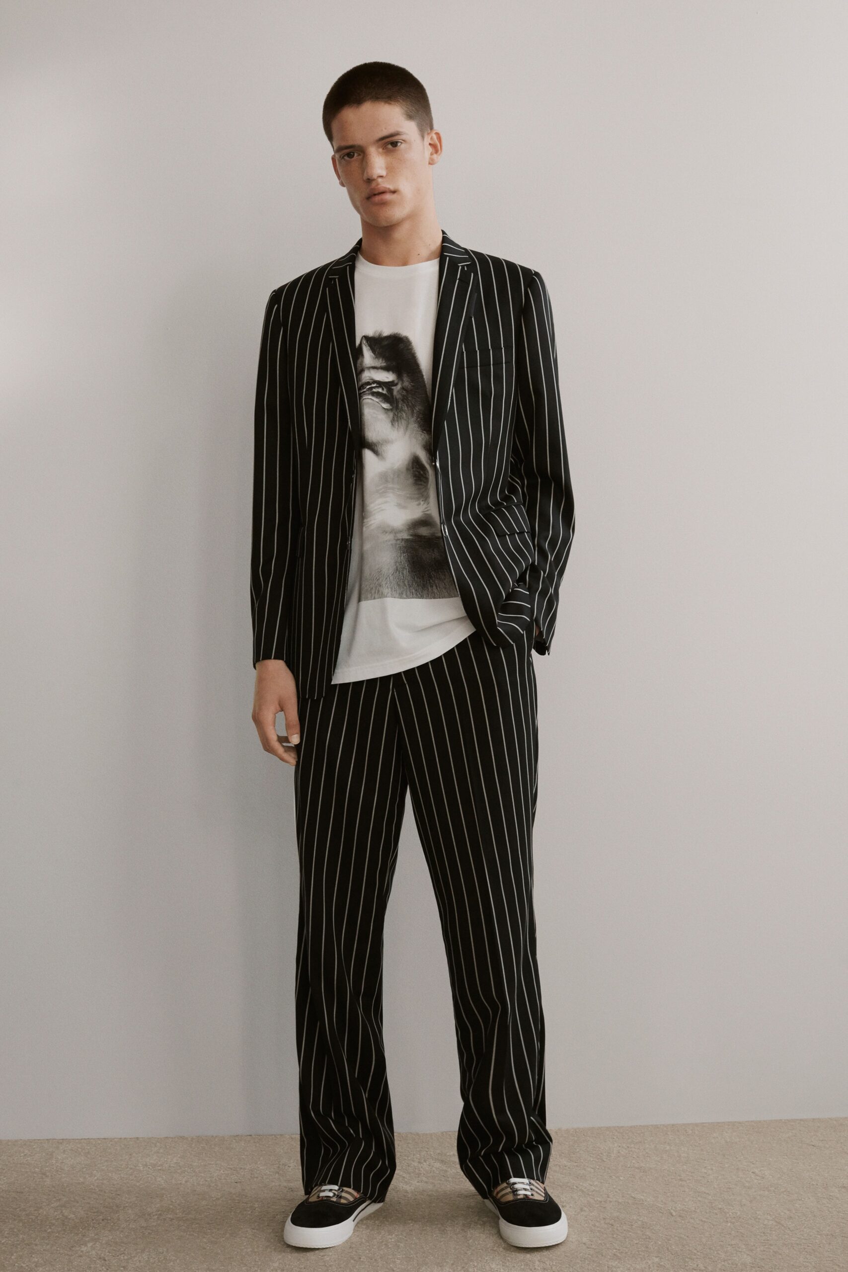 Burberry F/W 19 Look 645