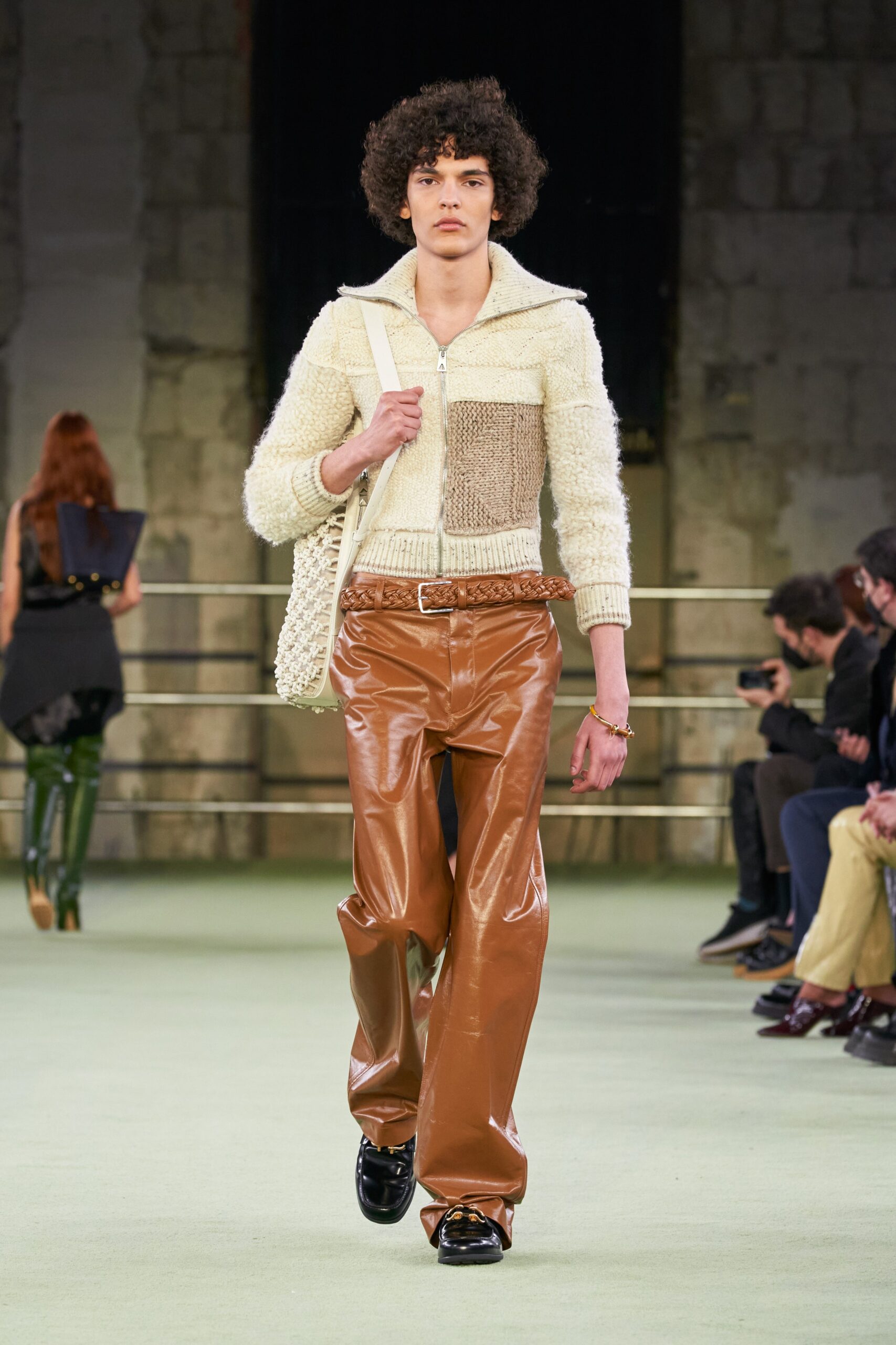 Bottega Veneta F/W 22 Look 591