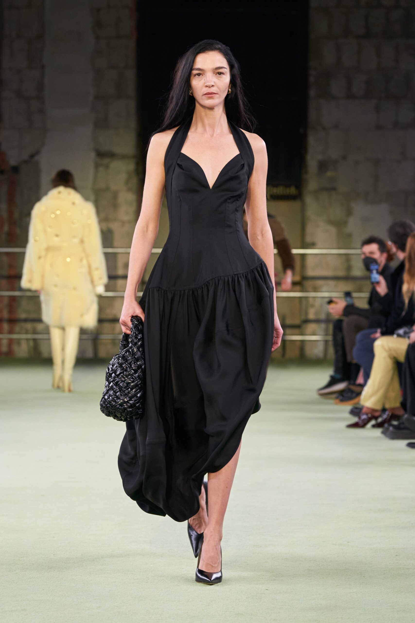 Bottega Veneta F/W 22 Look 592