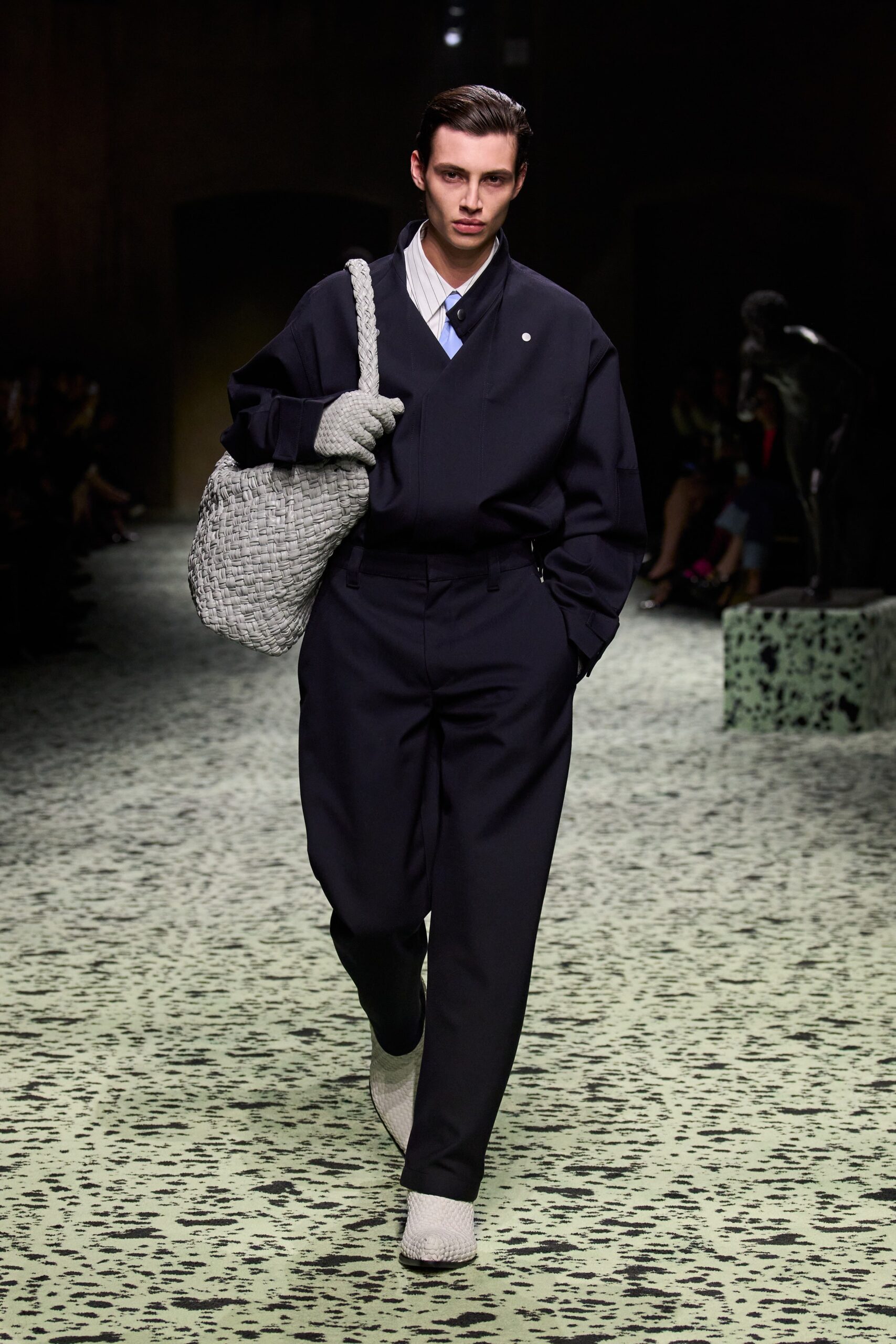 Bottega Veneta F/W 23 Look 694