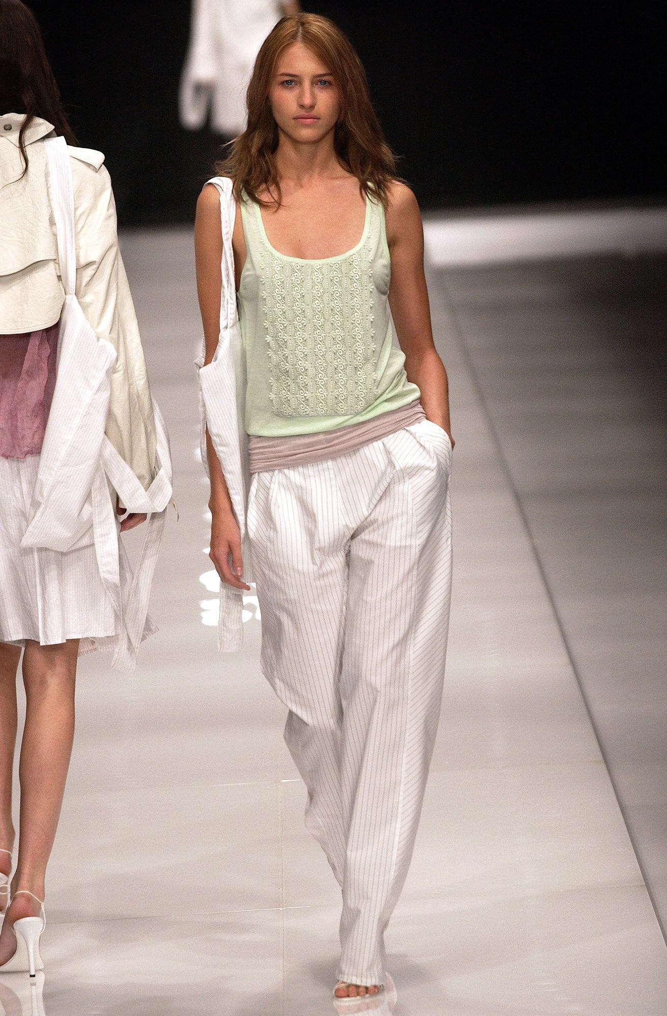 Burberry S/S 04 Look 31