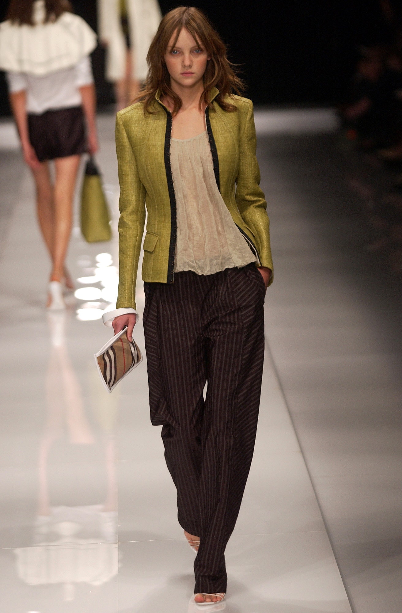 Burberry S/S 04 Look 56