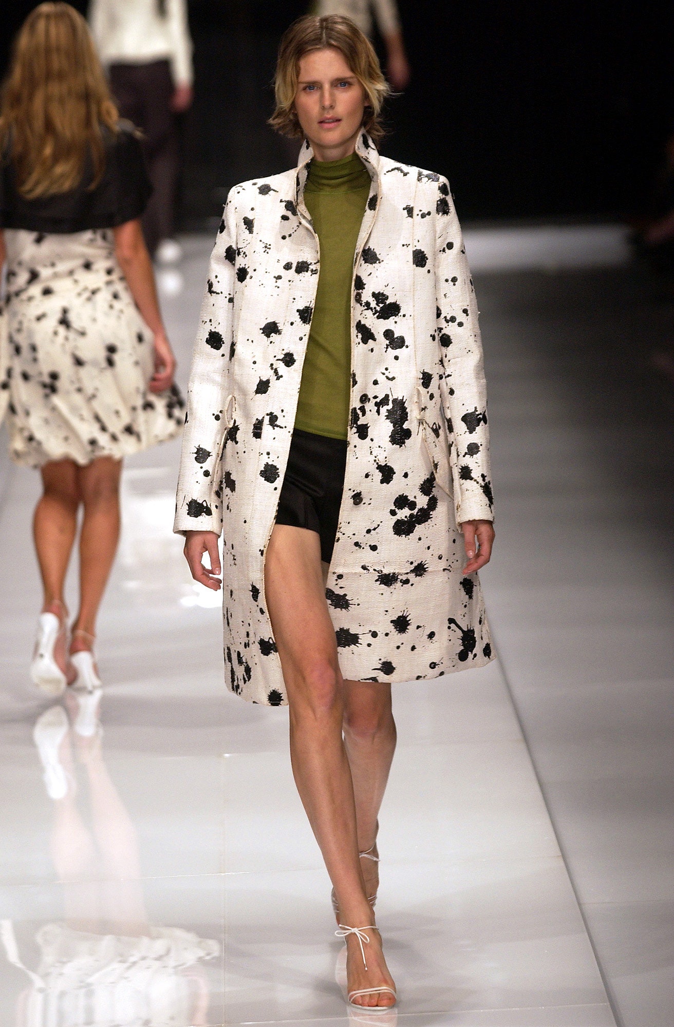 Burberry S/S 04 Look 91