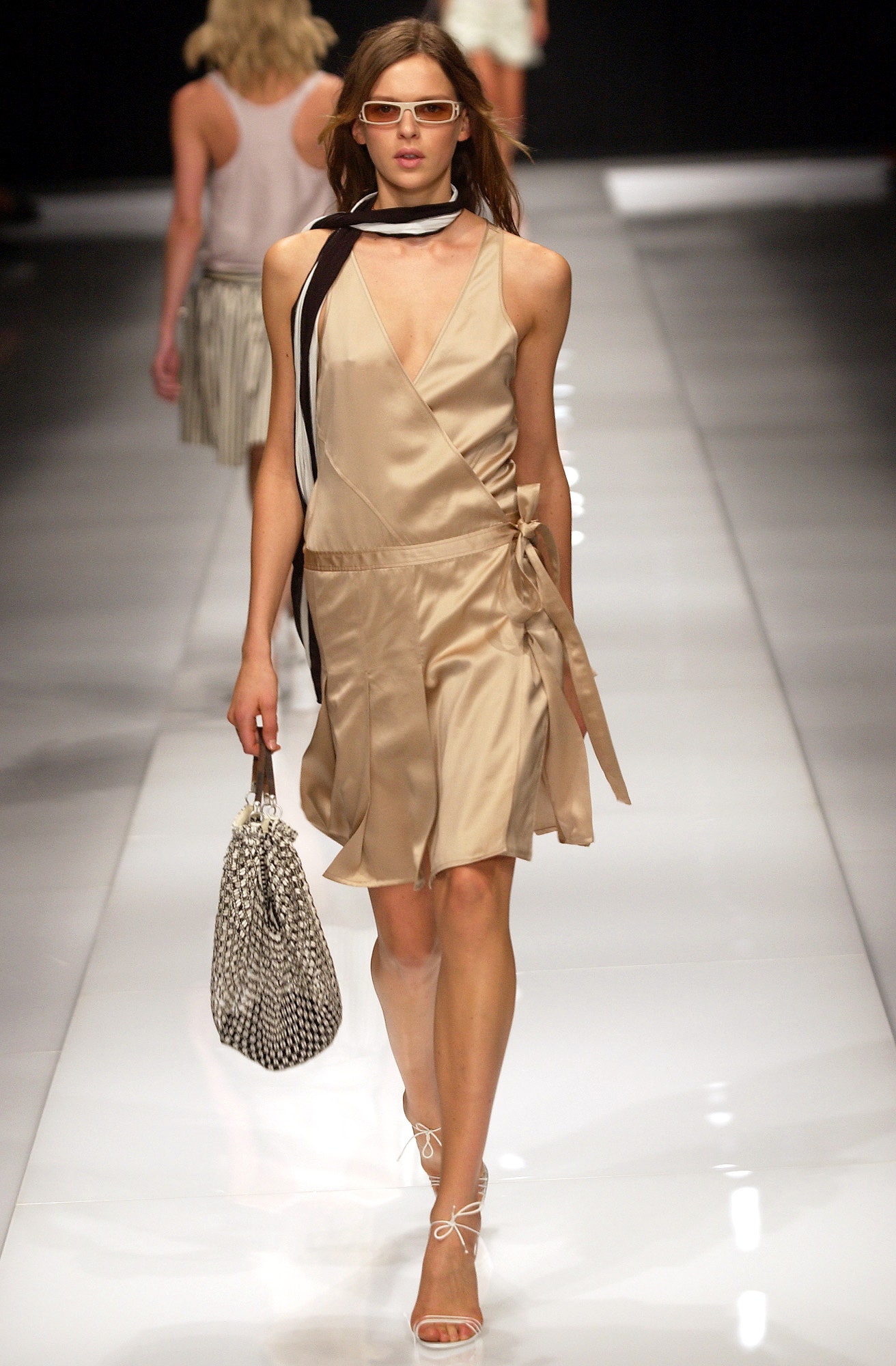 Burberry S/S 04 Look 181