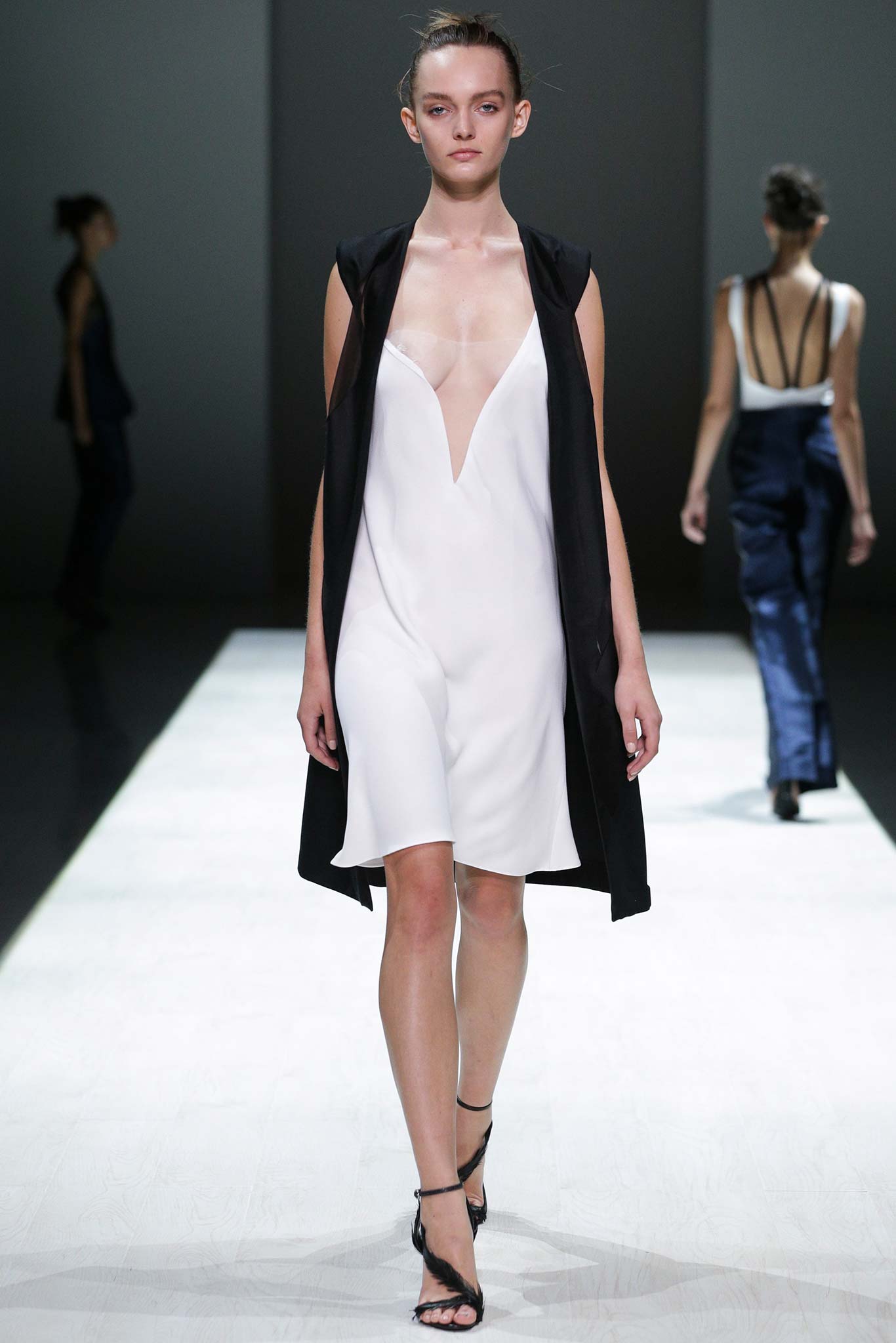 Bianca Spender Australia S/S 15 Look 56