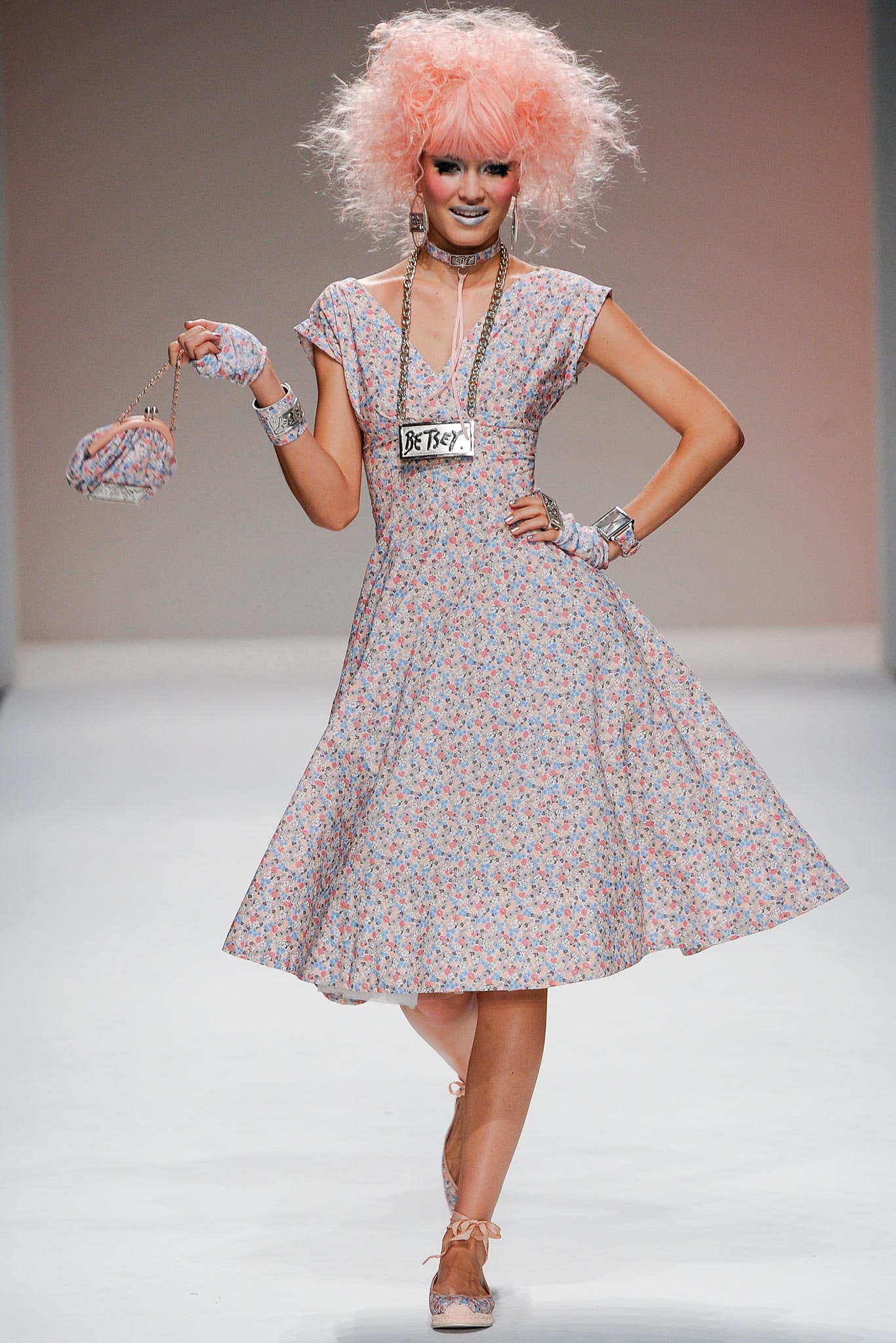 floral v-neck midi dress
