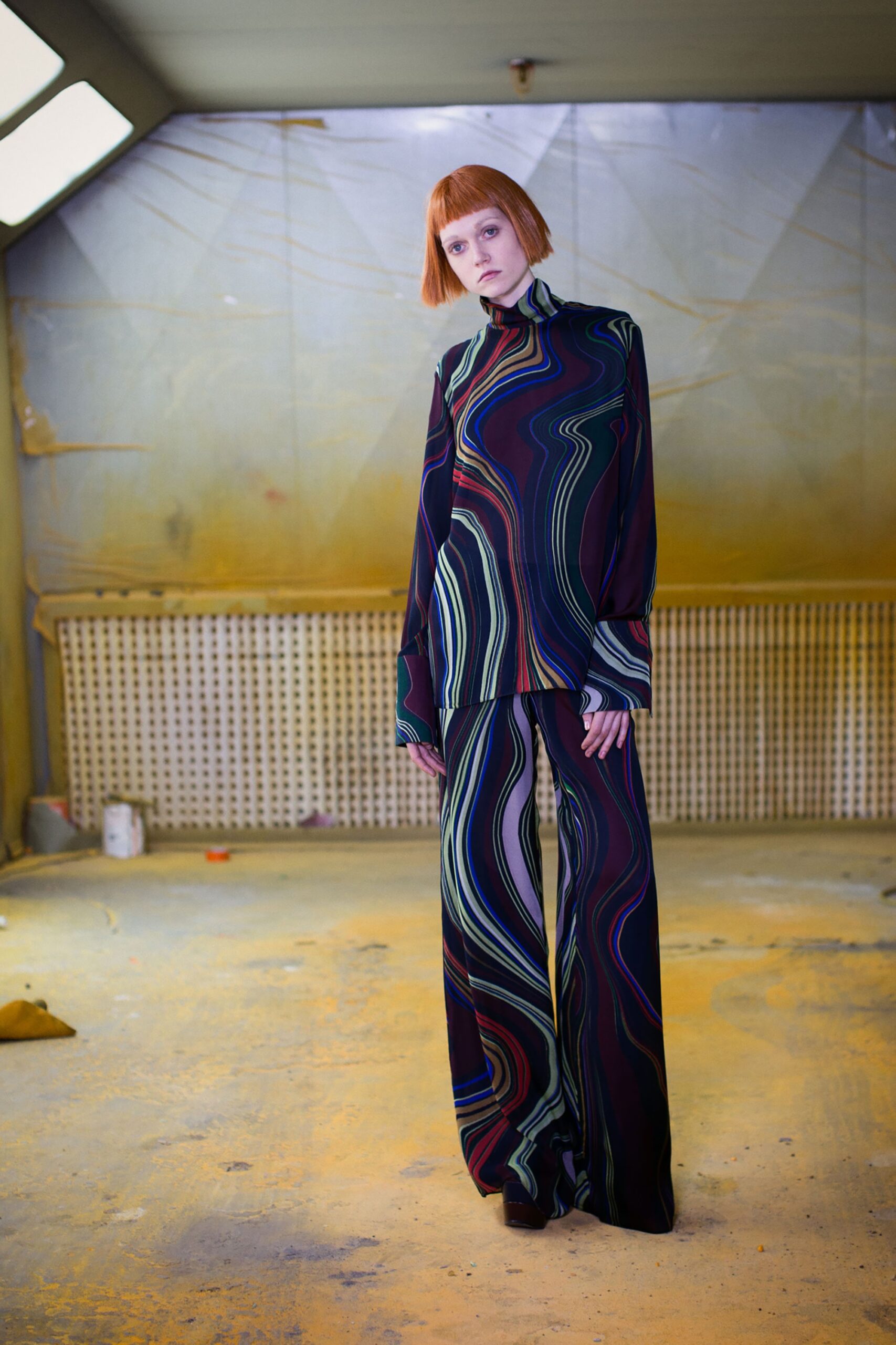 swirl-print turtleneck top