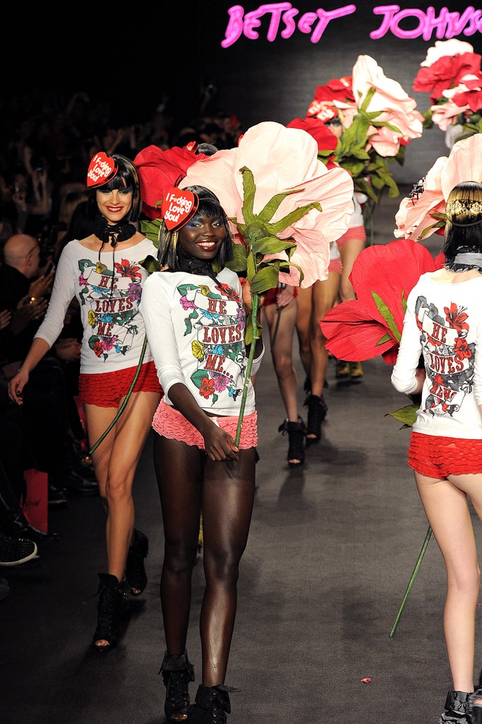 Betsey Johnson F/W 11 Look 449