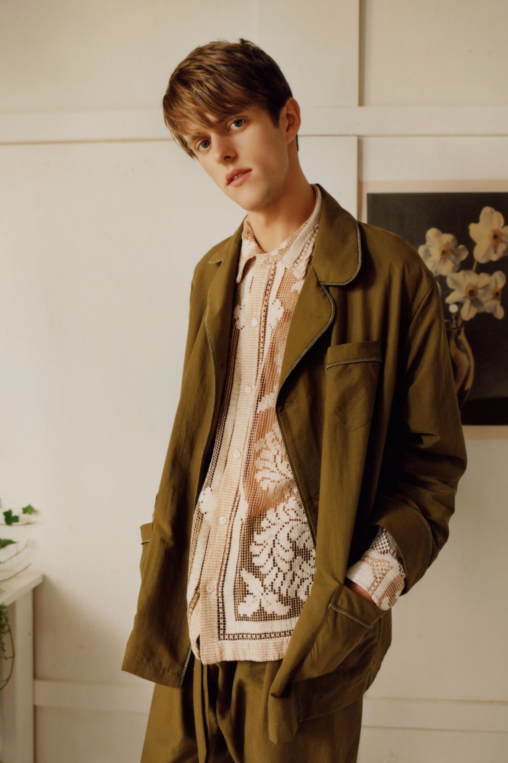 ivory lace long-sleeve collared buttoned floral shirt