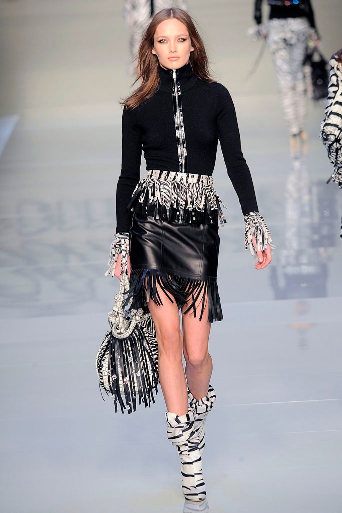 Blumarine F/W 10 Look 80