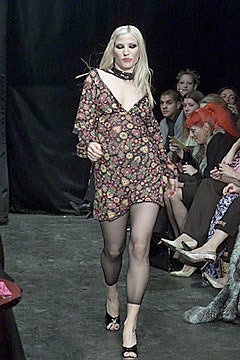 Betsey Johnson F/W 00 Look 121