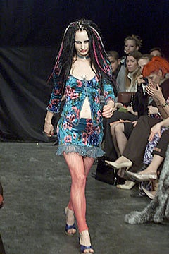 Betsey Johnson F/W 00 Look 185