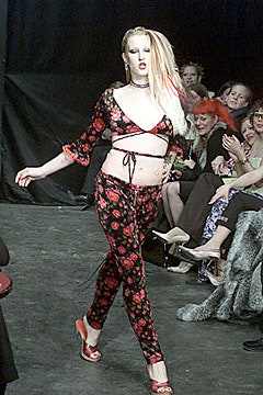 Betsey Johnson F/W 00 Look 198