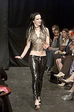Betsey Johnson F/W 00 Look 217