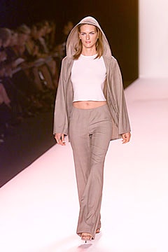 Bill Blass S/S 00 Look 142