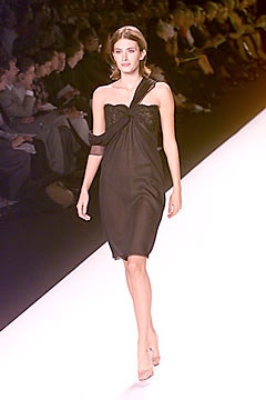 Bill Blass S/S 00 Look 218