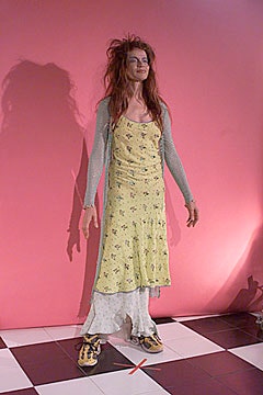 Betsey Johnson S/S 00 Look 102