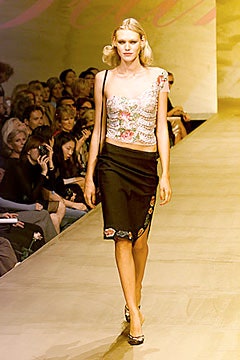 Blumarine S/S 00 Look 113