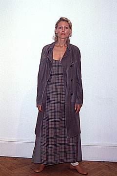 Burberry S/S 00 Look 10