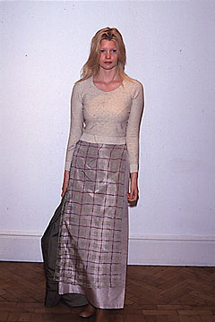Burberry S/S 00 Look 77
